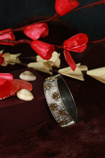 Oxidised Antique Design Brass Base Free Size Openable Dual Tone Floral Rose Bangle for Women