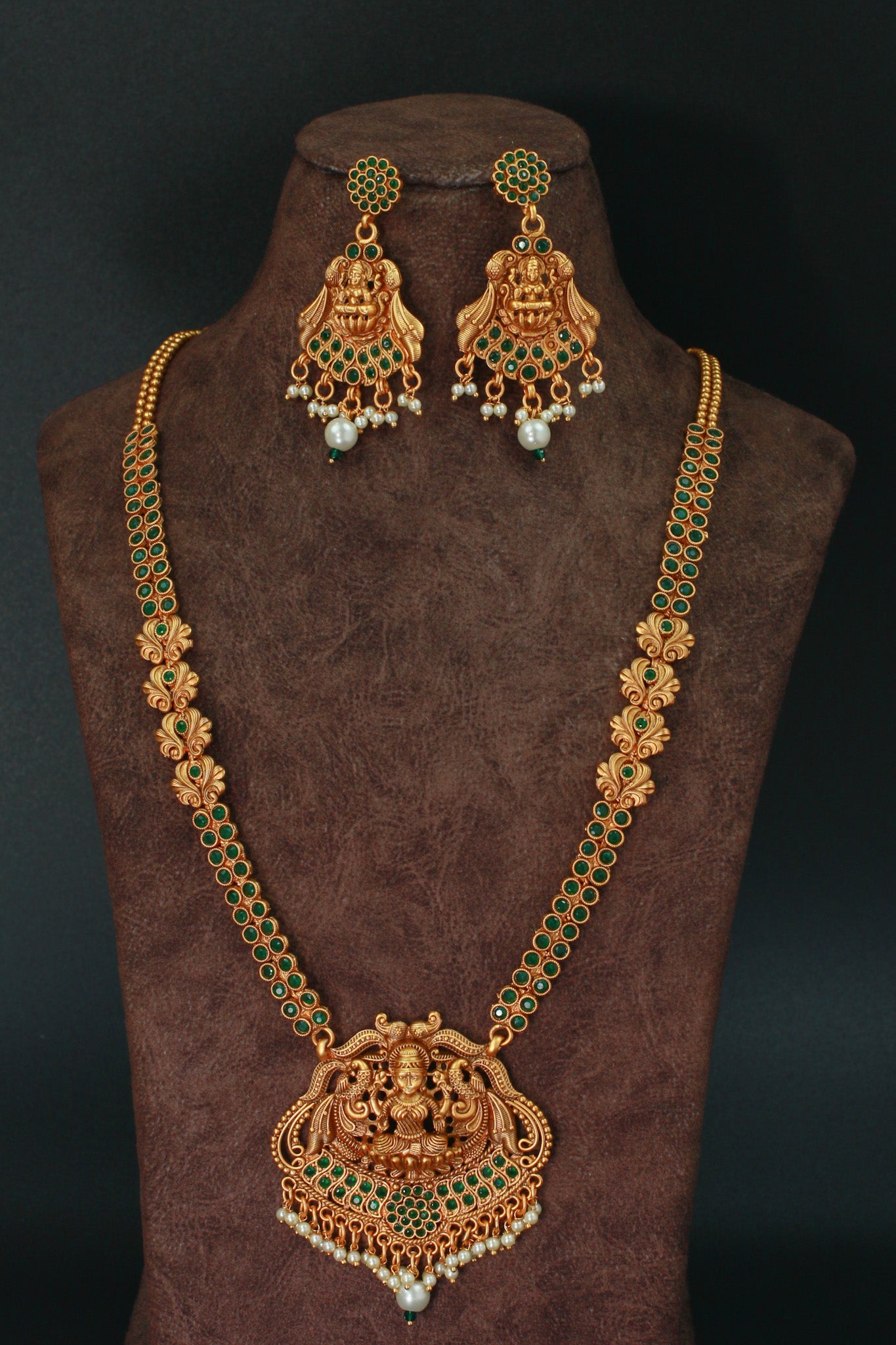 Antique Goddess Temple Necklace with Green Highlights