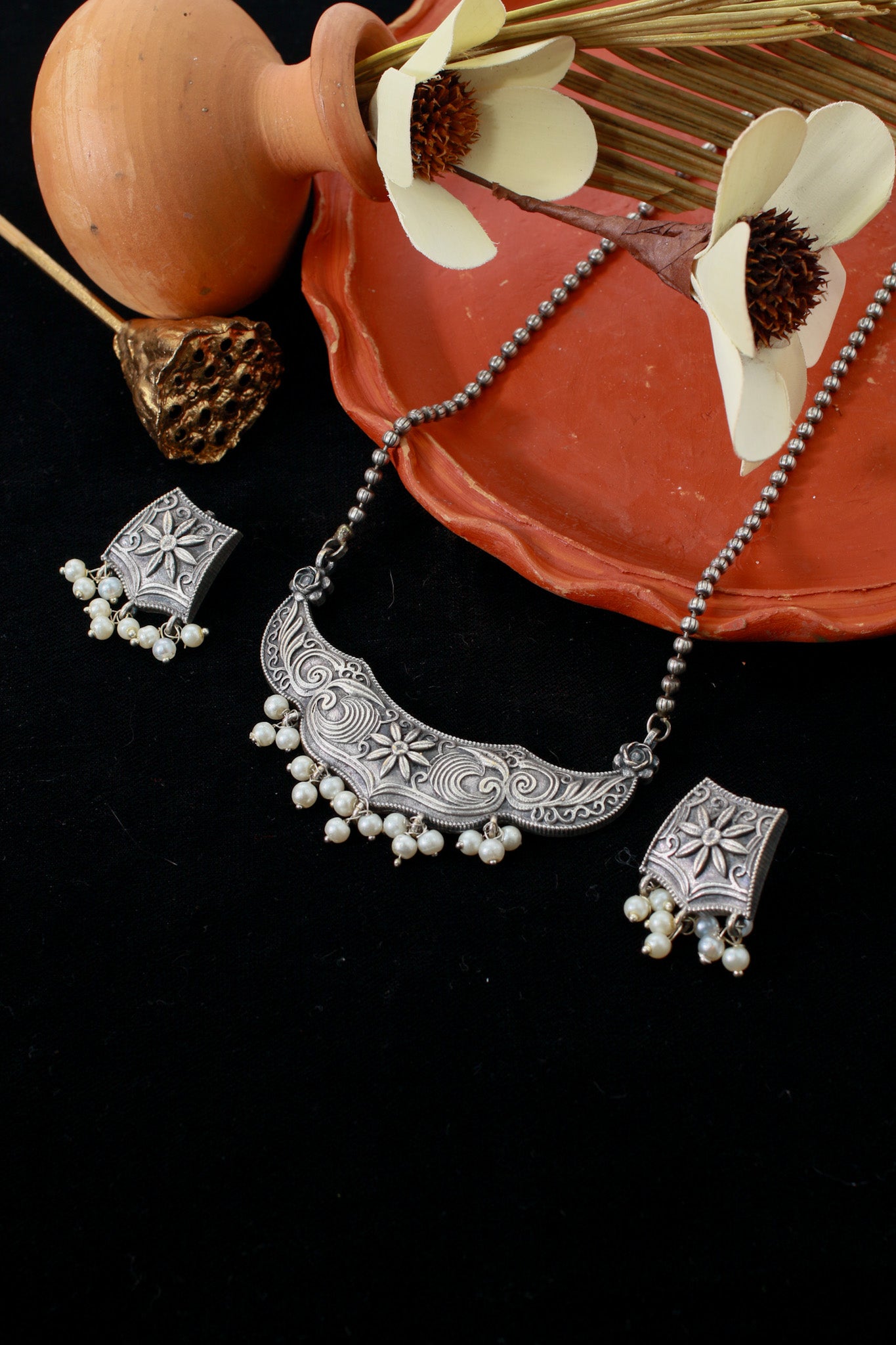 Floral Engraved Collar Pendant Set with Pearls | Oxidised German Silver