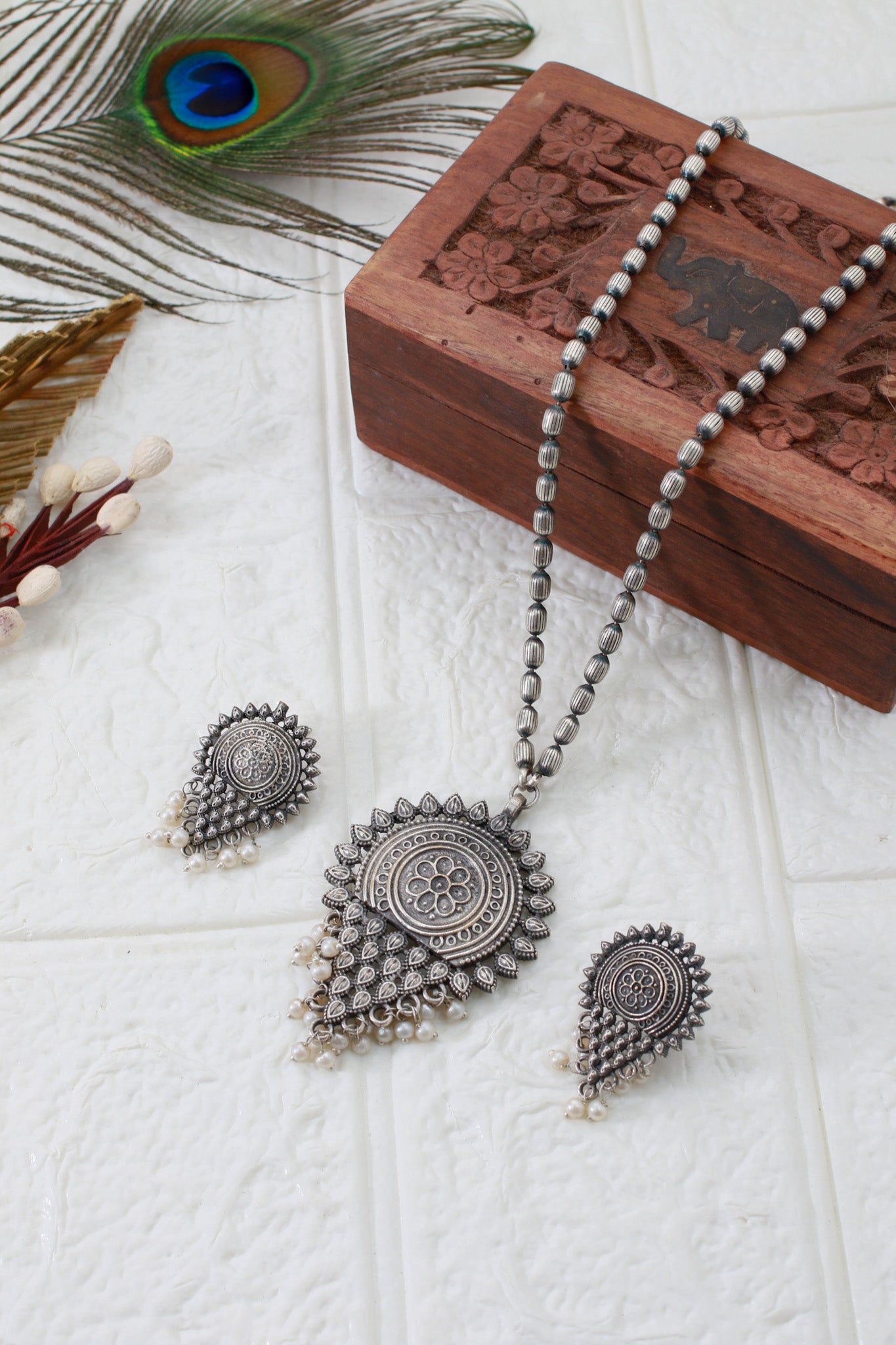 Antique Sunburst Pendant Set with Pearls | Oxidised German Silver