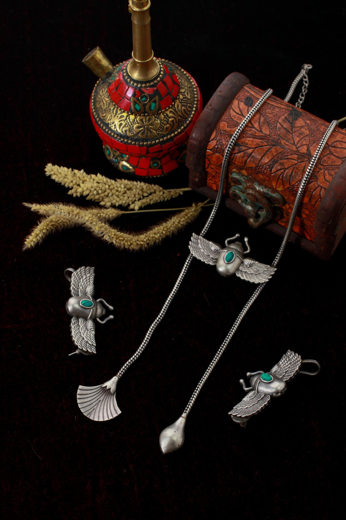 Turquoise Monalisa Winged Scarab Pendant Set | Oxidised German Silver