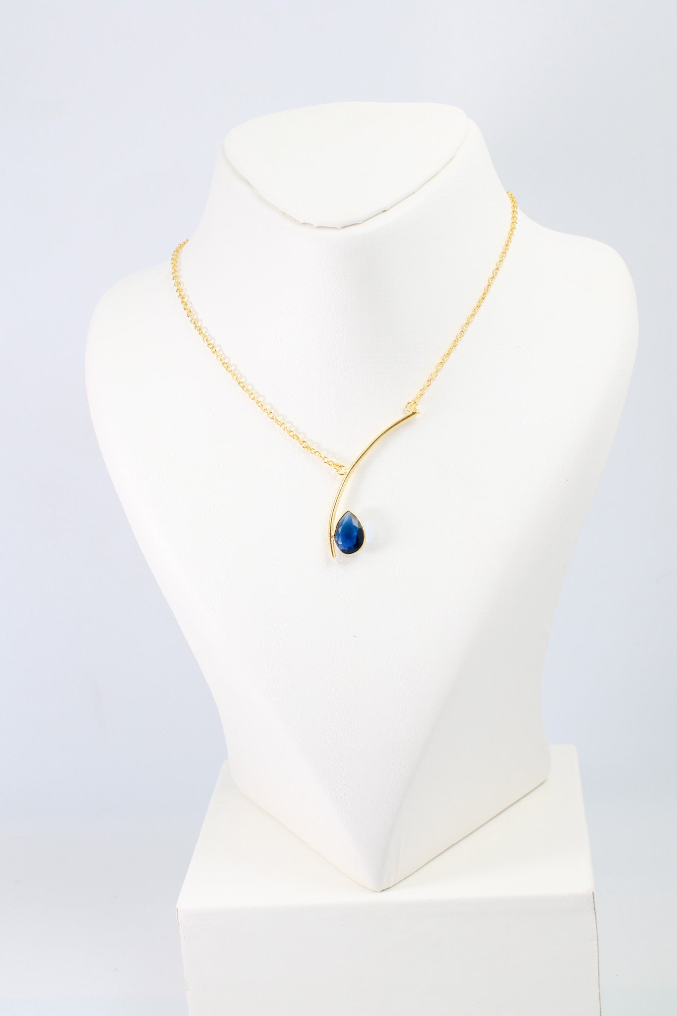 Curved Bar Chain Necklace with Blue Teardrop Natural Stone | Brass Anti Tarnish | Lightweight