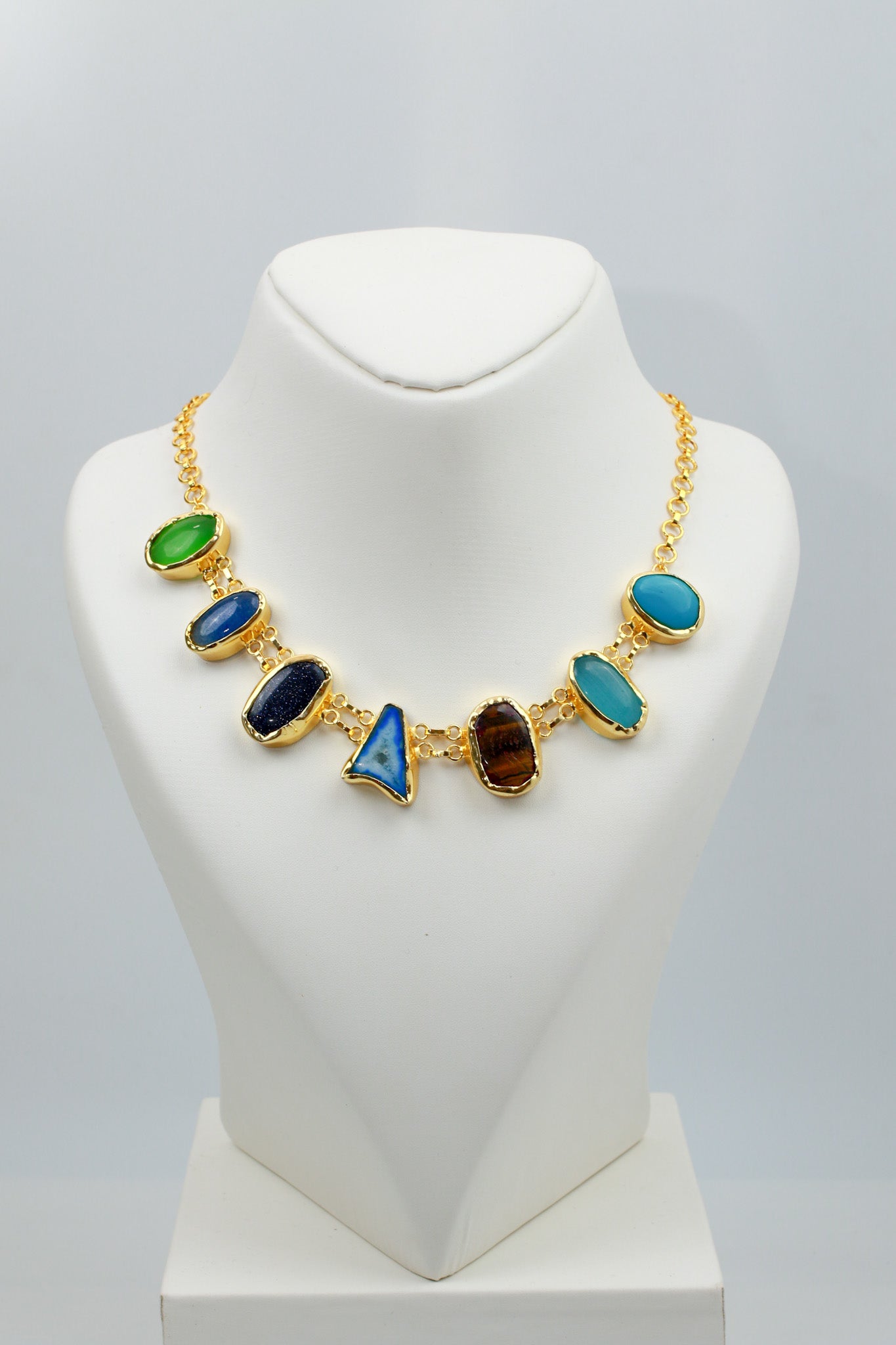 Natural Stone Statement Necklace – Multicolor Gem Chain | Brass Anti Tarnish | Lightweight