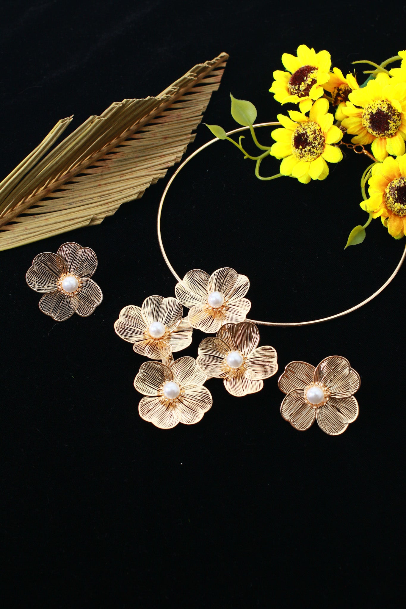 Gold Plated Hansli Necklace Set – Floral Cluster with Pearl Centers & Matching Flower Earrings | Anti‑Tarnish