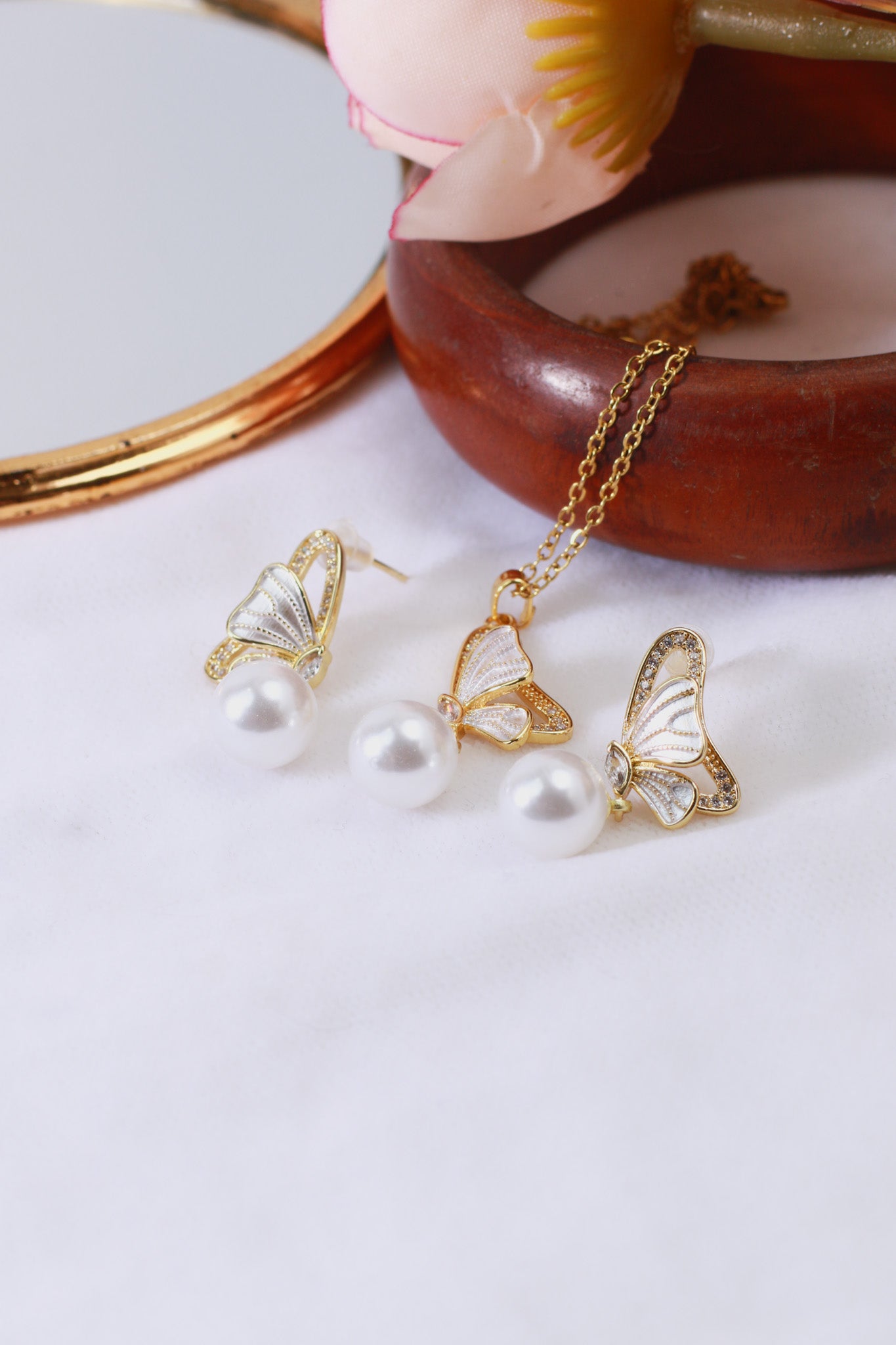 Butterfly Pearl Pendant Set - Gold Plated Butterfly Design with White Pearls | Luxury Anti Tarnish