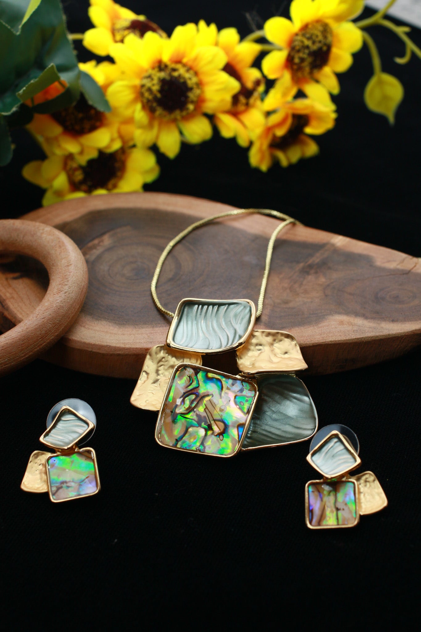 Geometric Abalone Green Pendant Set - Modern Luxury Enamel Necklace & Earrings | Anti Tarnish