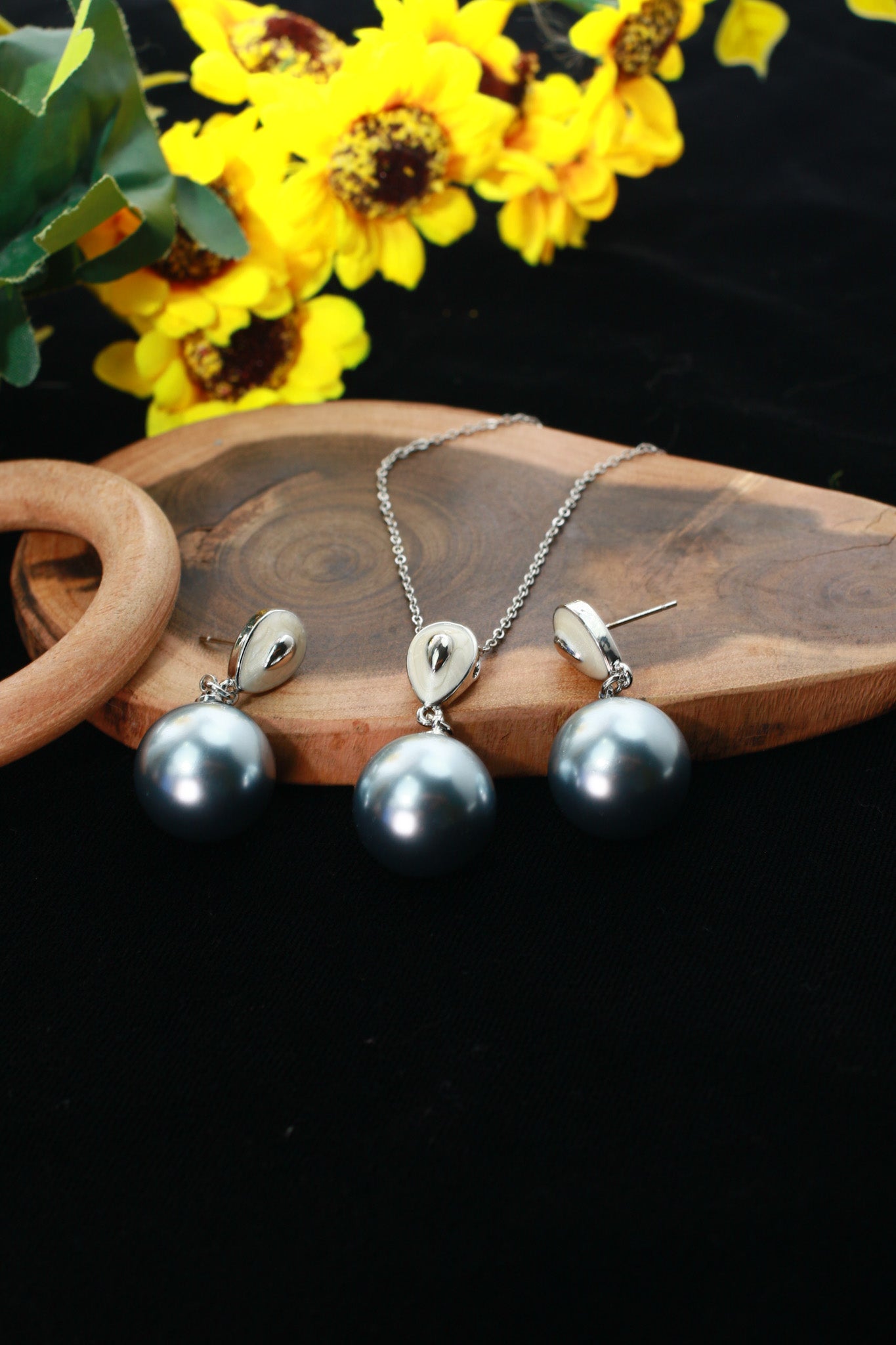 Silver Pearl Pendant Set - Elegant Blue Grey Pearl Jewelry | Luxury Anti Tarnish Coating