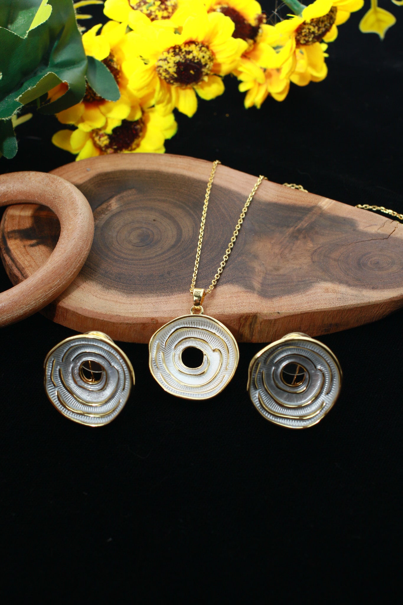 Spiral Silver Enamel Pendant Set - Minimal Luxury Necklace & Studs | Anti Tarnish Finish