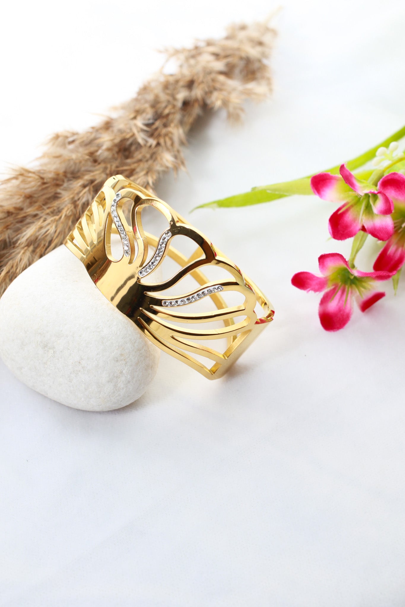 Anti-Tarnish Gold Radiant Petal Cuff Bracelet – Openwork CZ Accent Design