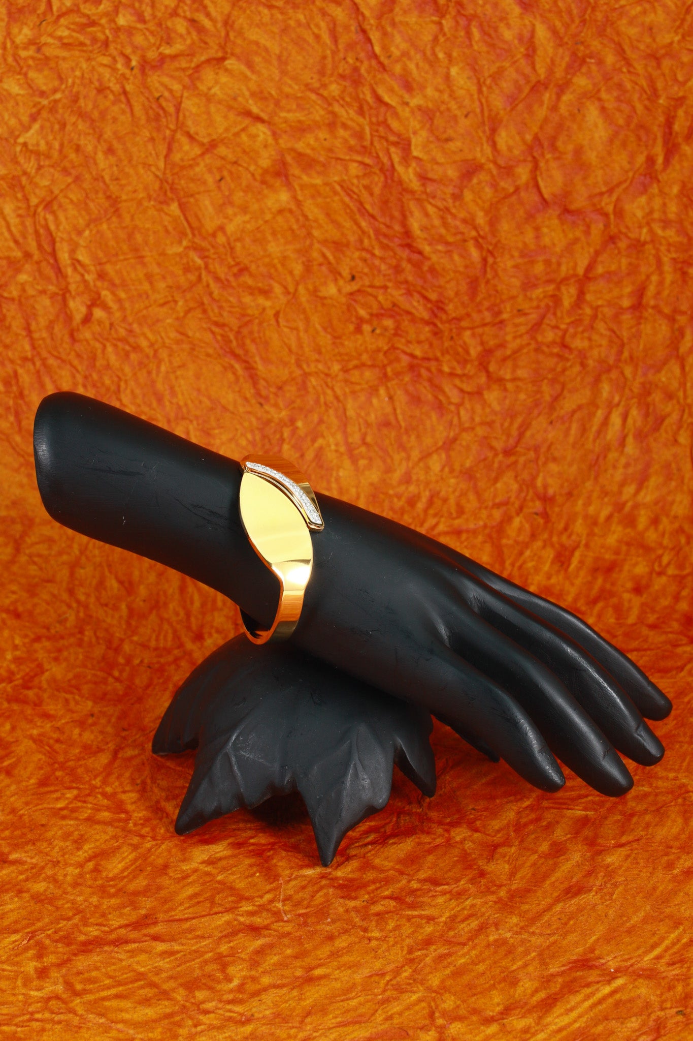 Anti-Tarnish Gold Folded Leaf Stainless Steel Bracelet