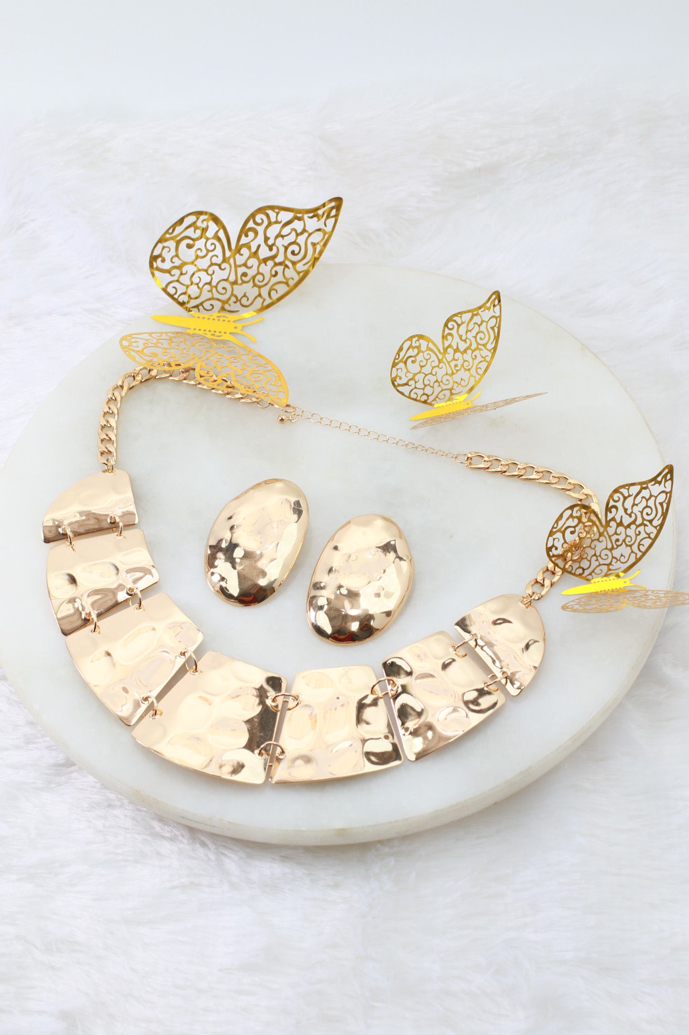Anti‑Tarnish Hammered Gold Statement Necklace Set with Earrings – Bold Premium Party Wear Jewellery – anti-tarnish necklaces for women India – MaxiBlink