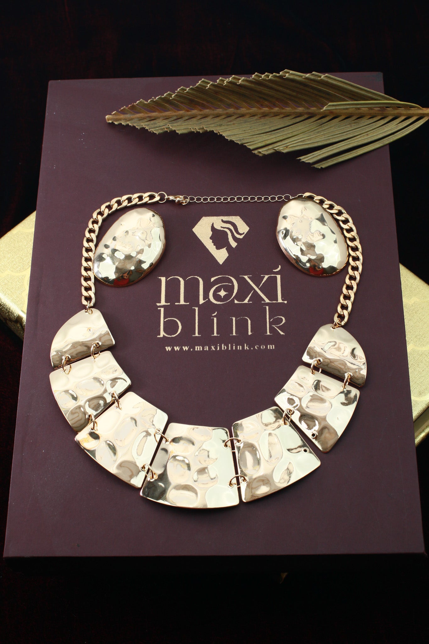 Anti‑Tarnish Hammered Gold Statement Necklace Set with Earrings – Bold Premium Party Wear Jewellery – anti-tarnish necklaces for women India – MaxiBlink