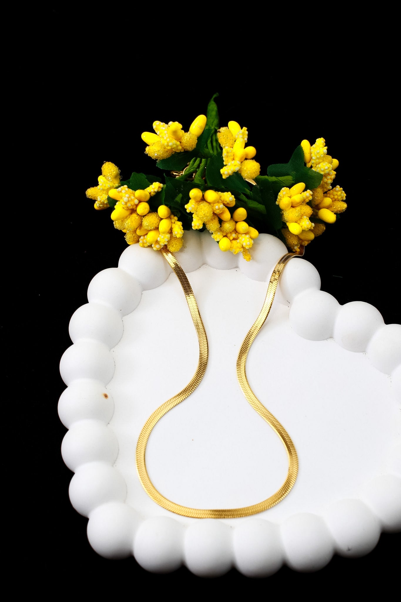 Simple XL snake chain necklace, gold plated titanium steel – clasp and chain detail