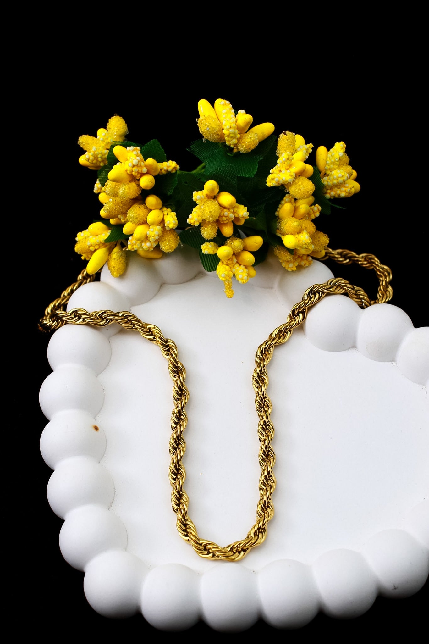 Classic 5mm herringbone chain necklace, 18K gold plated – clasp and chain detail