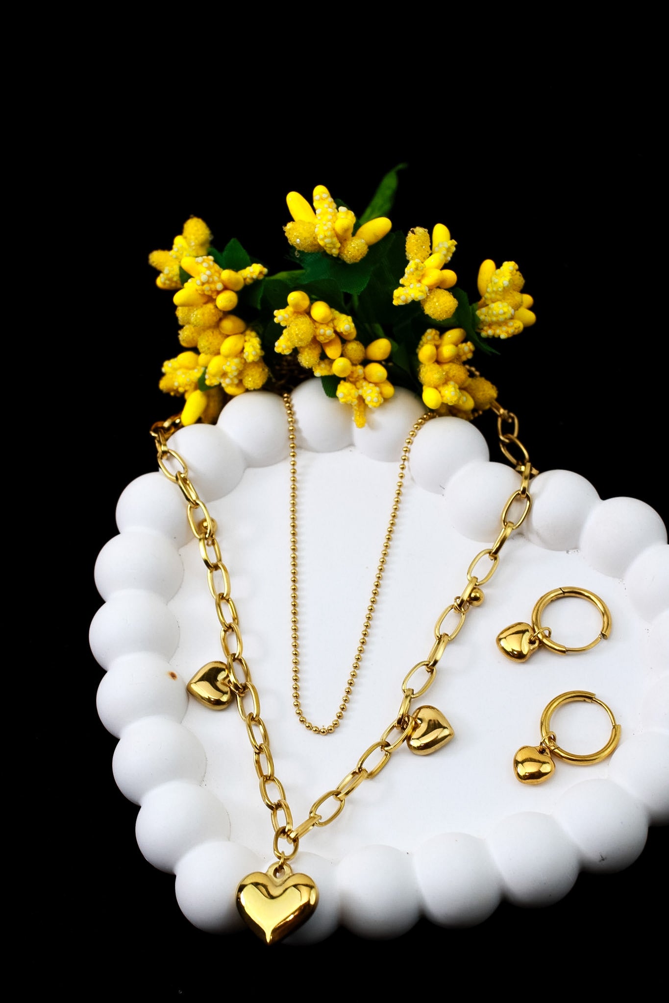 Double layer heart necklace and matching small circle heart earrings set, 18K gold plated – clasp and chain detail