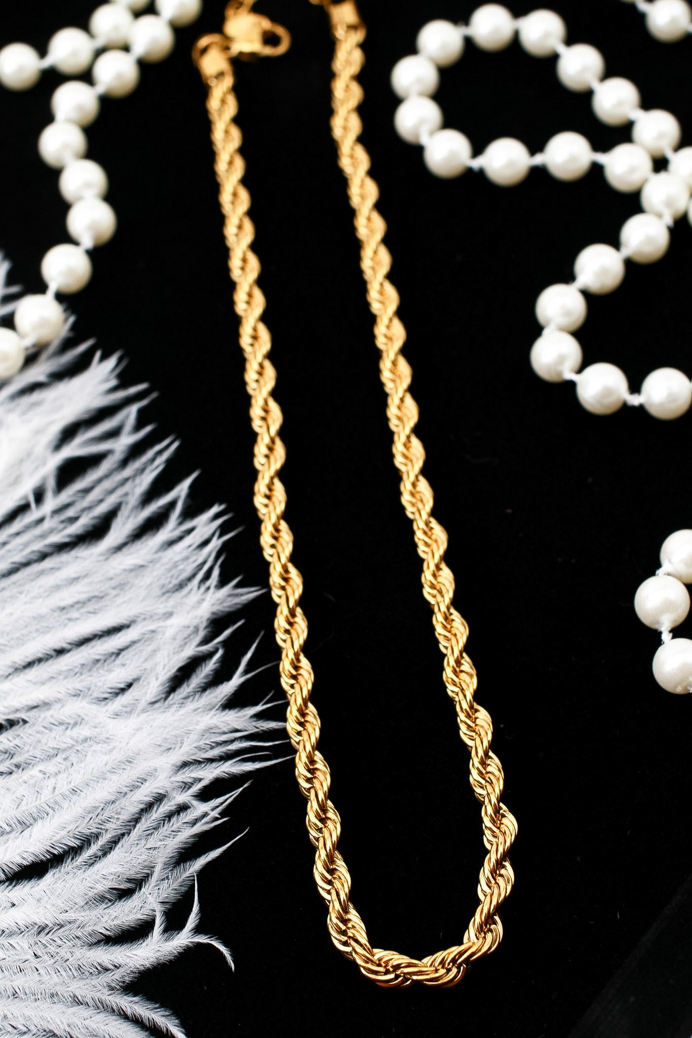 Classic 5mm herringbone chain necklace, 18K gold plated – full length view