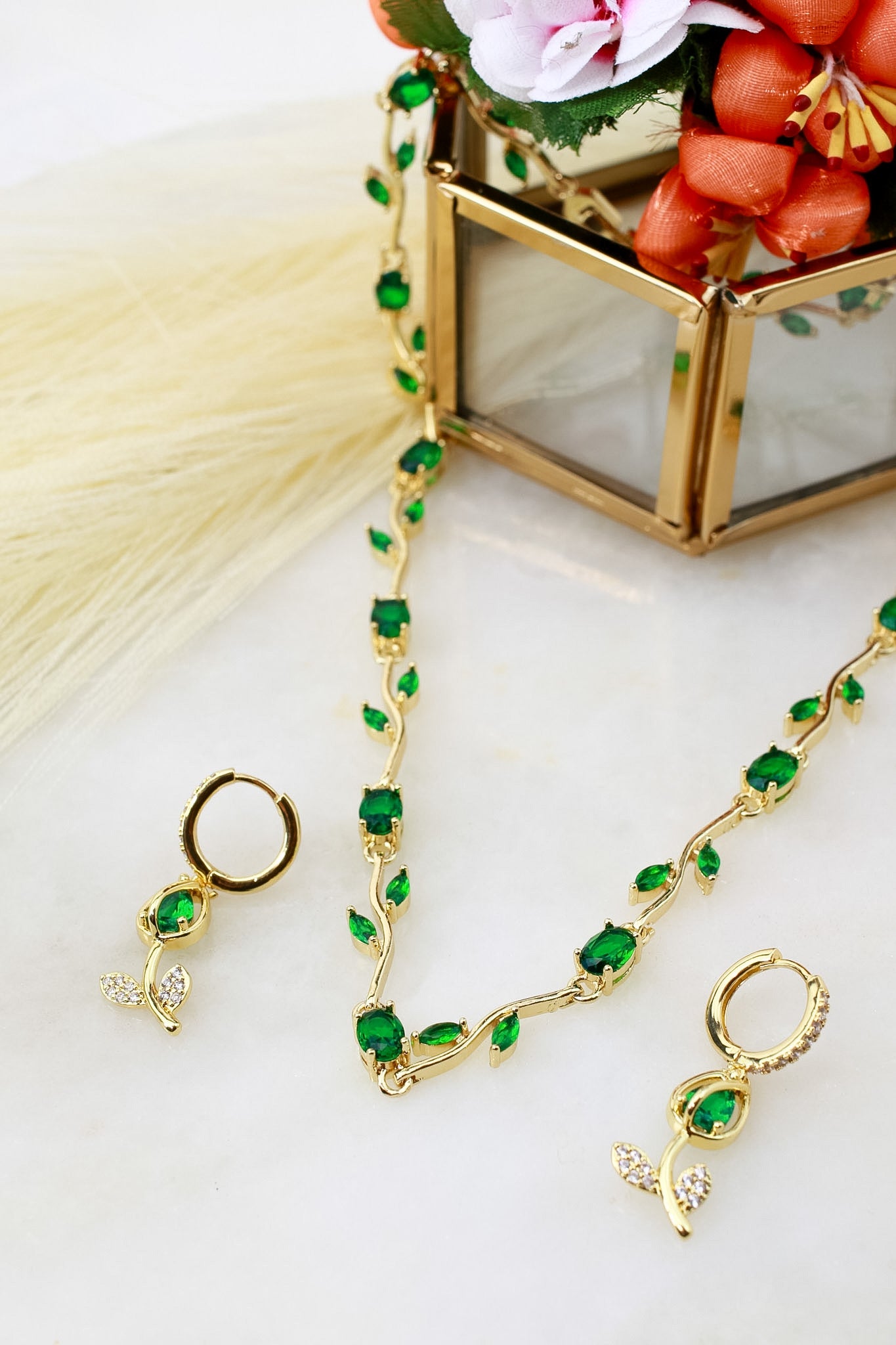 Green vine leaf necklace and matching drop earrings set, 18K gold plated – full length view