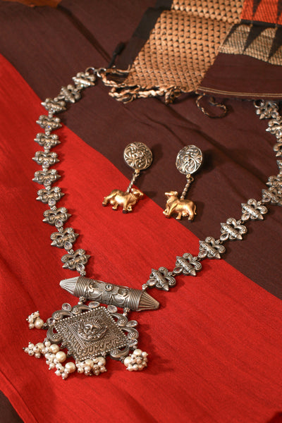 Traditional Silver Replica Pendant Necklace Set with Earrings for Women