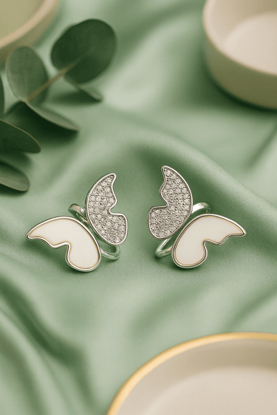 Angel Wings Heart Stud Earrings - Maxiblink