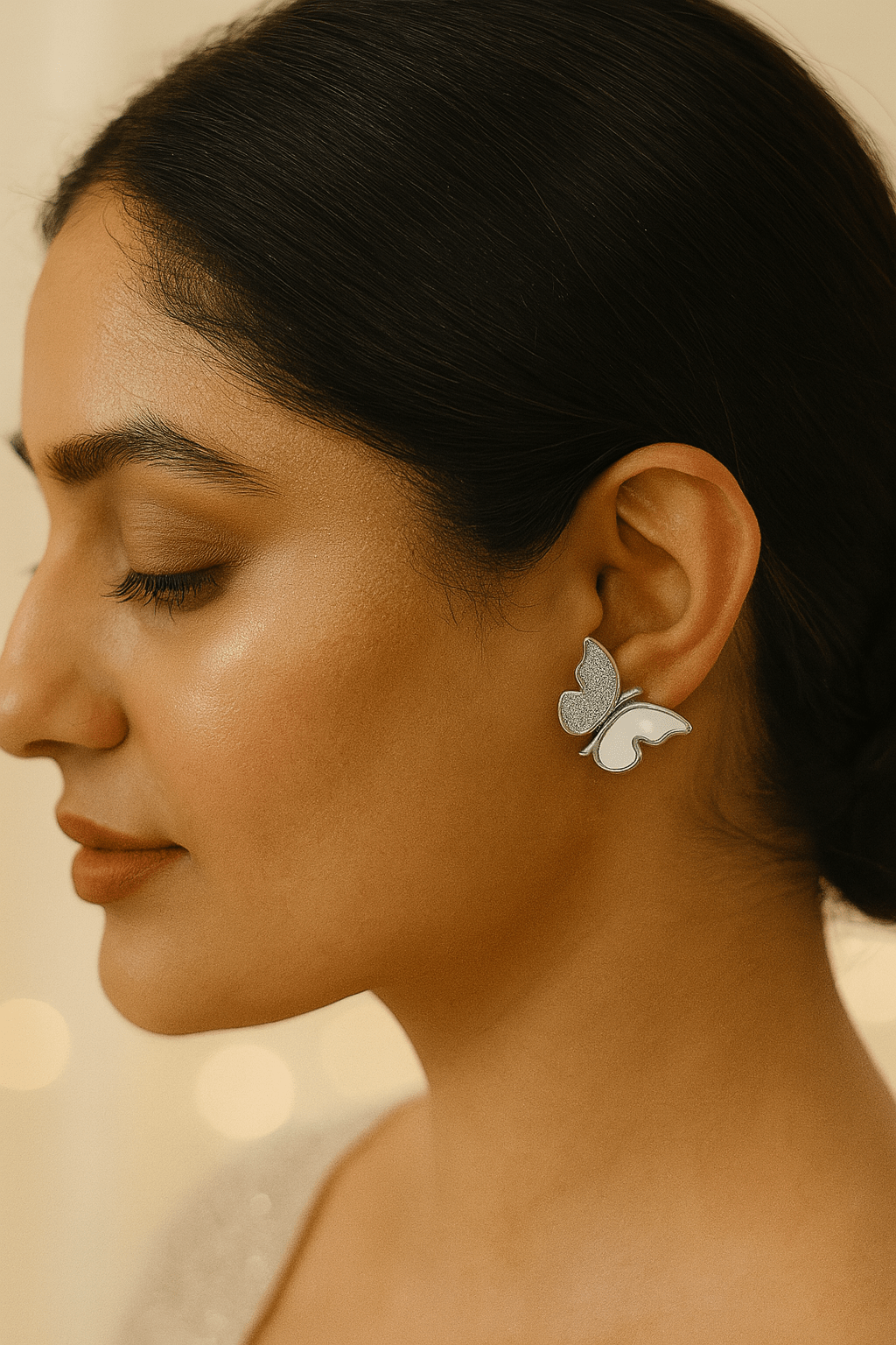 Angel Wings Heart Stud Earrings - Maxiblink