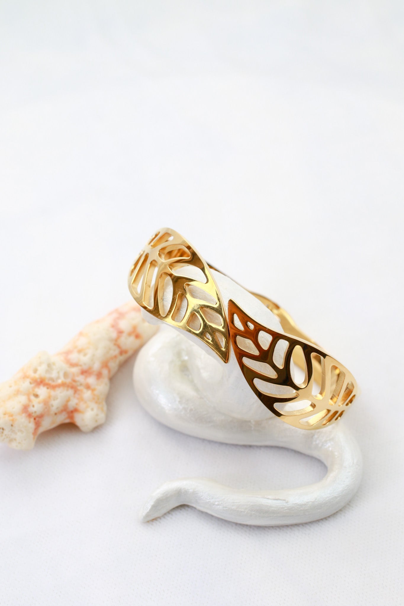 Anti - Tarnish Gold Open Leaf Cuff Bracelet – Stainless Steel Cutout Design - Maxiblink