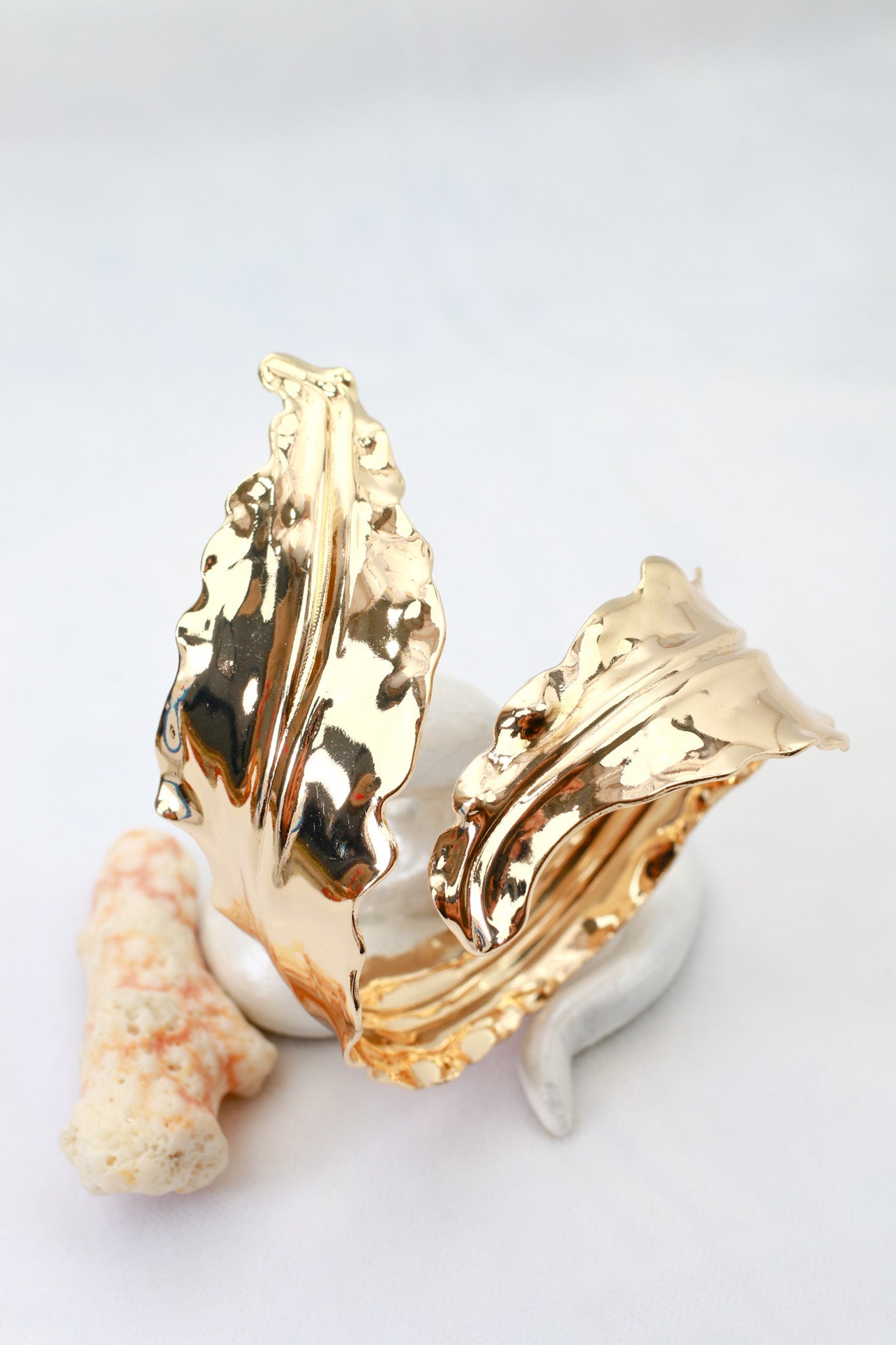 Anti - Tarnish Gold Sculpted Leaf Cuff Bracelet – Textured Statement Design - Maxiblink
