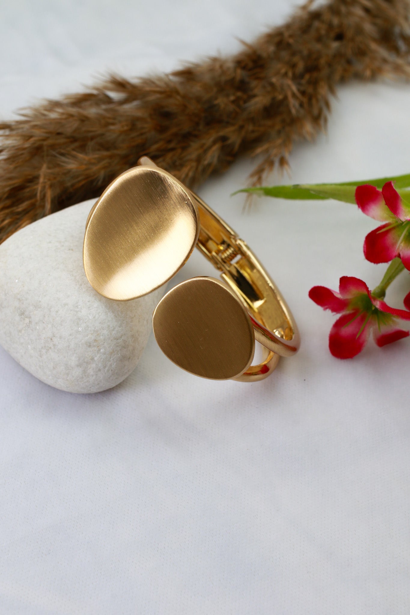 Anti - Tarnish Stainless Steel Bracelet — Matte Gold Pebble Cuff - Maxiblink