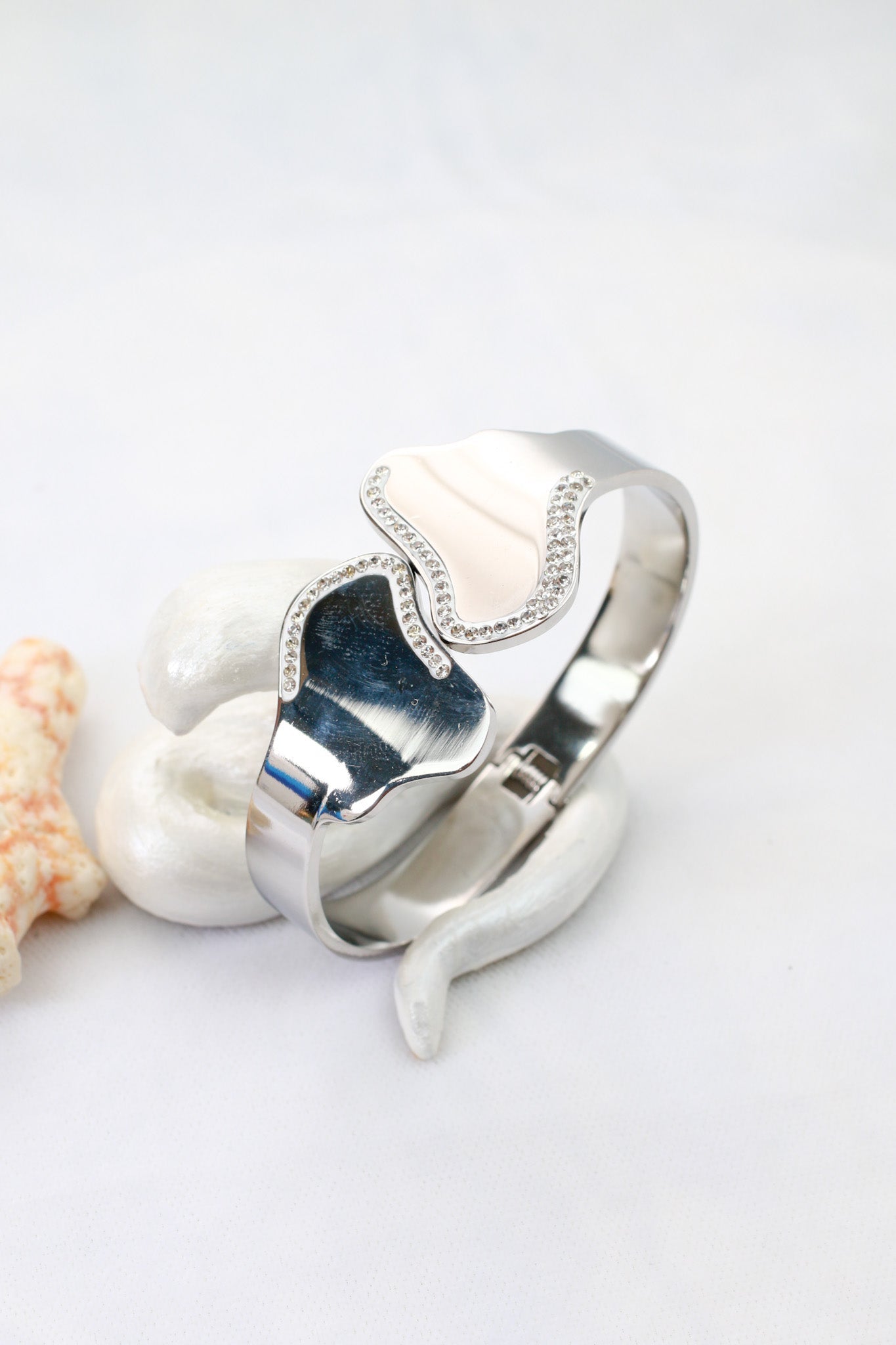 Anti - Tarnish Stainless Steel Bracelet — Silver Sculpted Wave Cuff - Maxiblink
