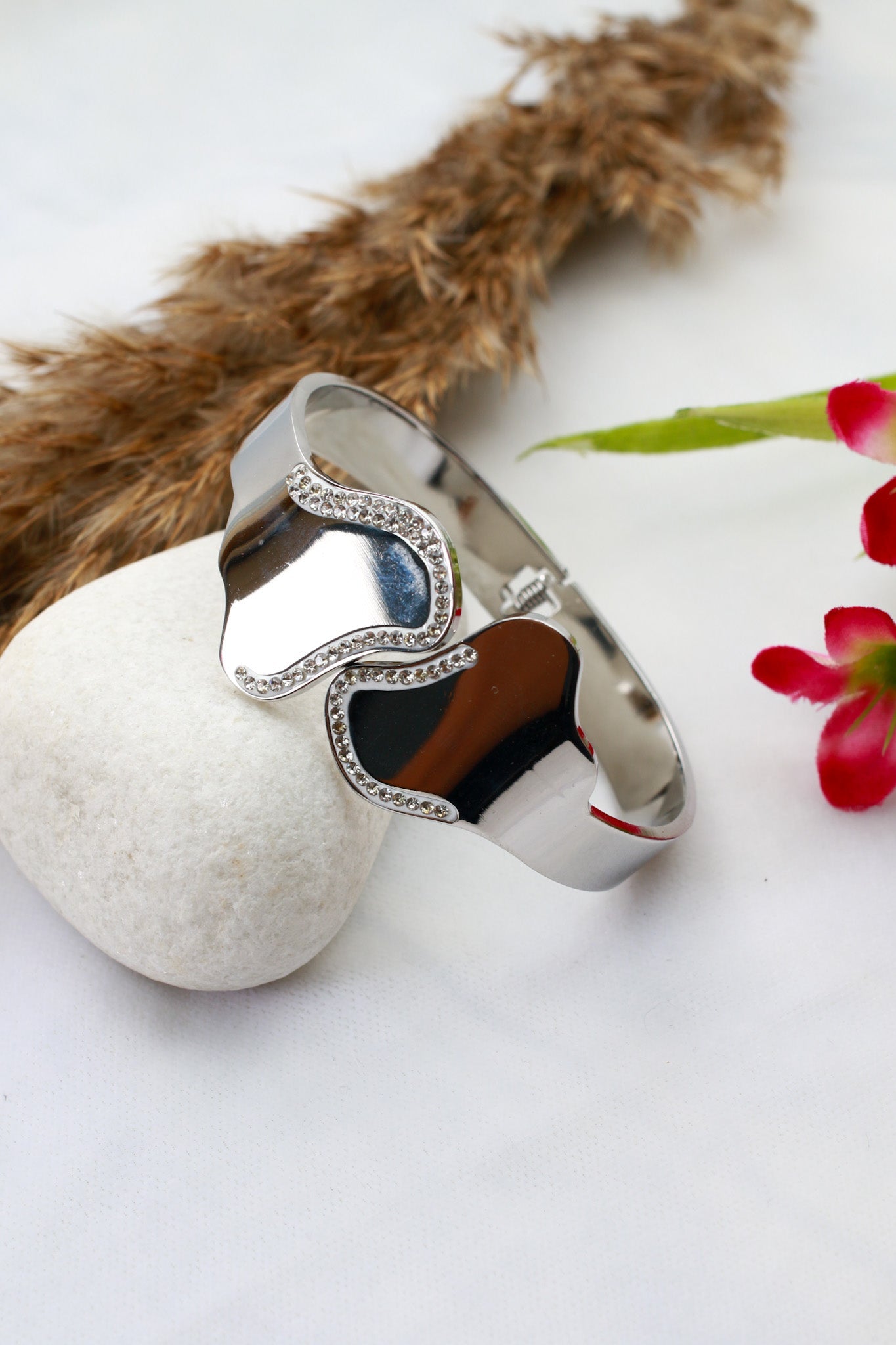 Anti - Tarnish Stainless Steel Bracelet — Silver Sculpted Wave Cuff - Maxiblink