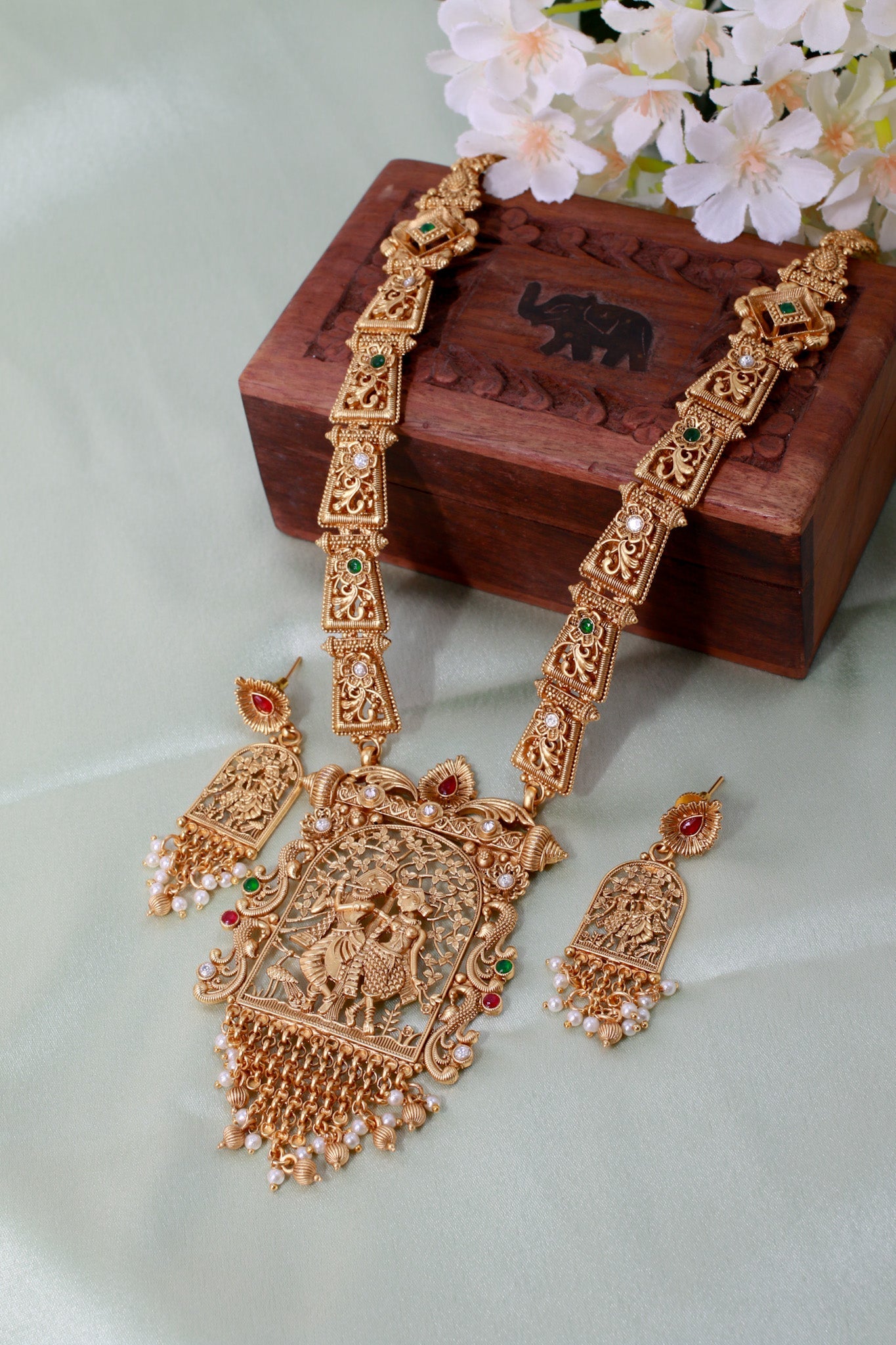 Antique Krishna Radha Long Haram - Maxiblink