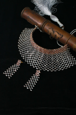 Antique Silver - Tone Designer Collar Necklace - Maxiblink