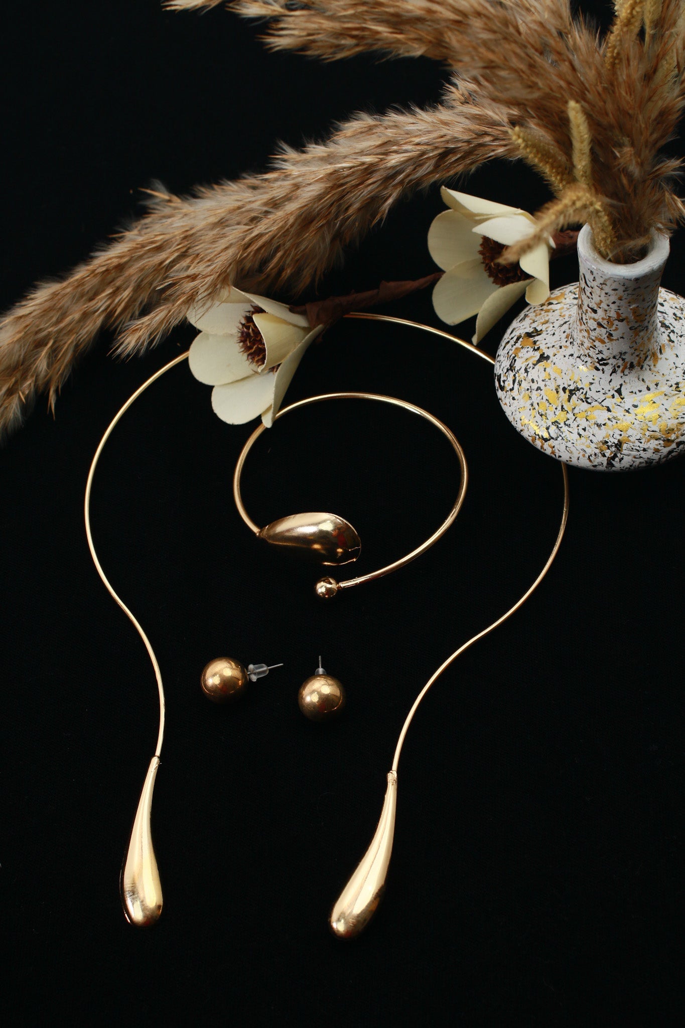 Anti‑Tarnish Gold Teardrop Open Collar Necklace & Bracelet Set – Premium Minimal Statement Jewellery - Maxiblink