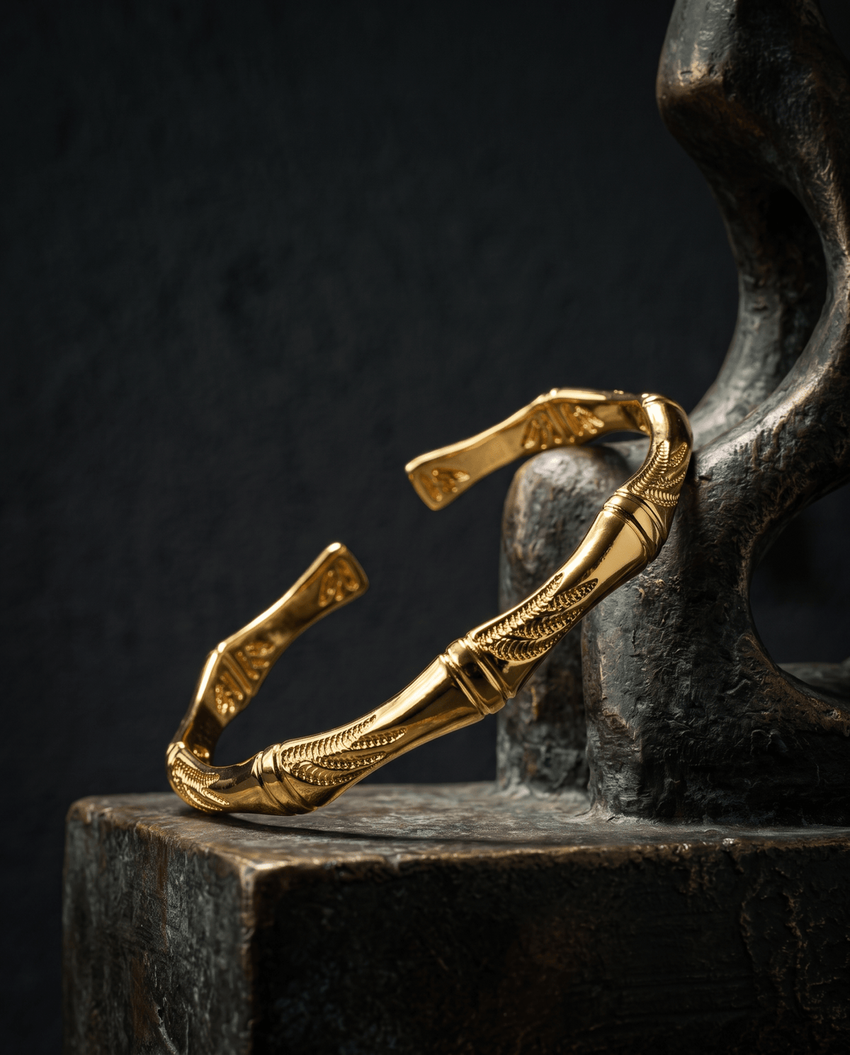 Bamboo Joint Open Bangle Bracelet - Maxiblink