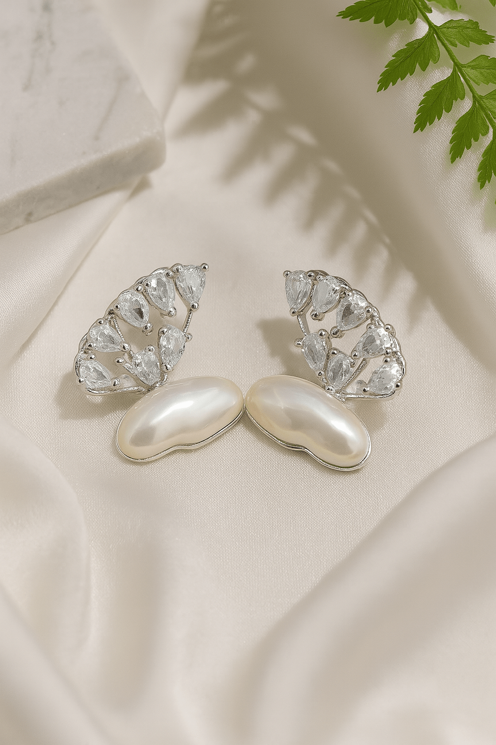 Baroque Flare Crystal Earrings - Maxiblink