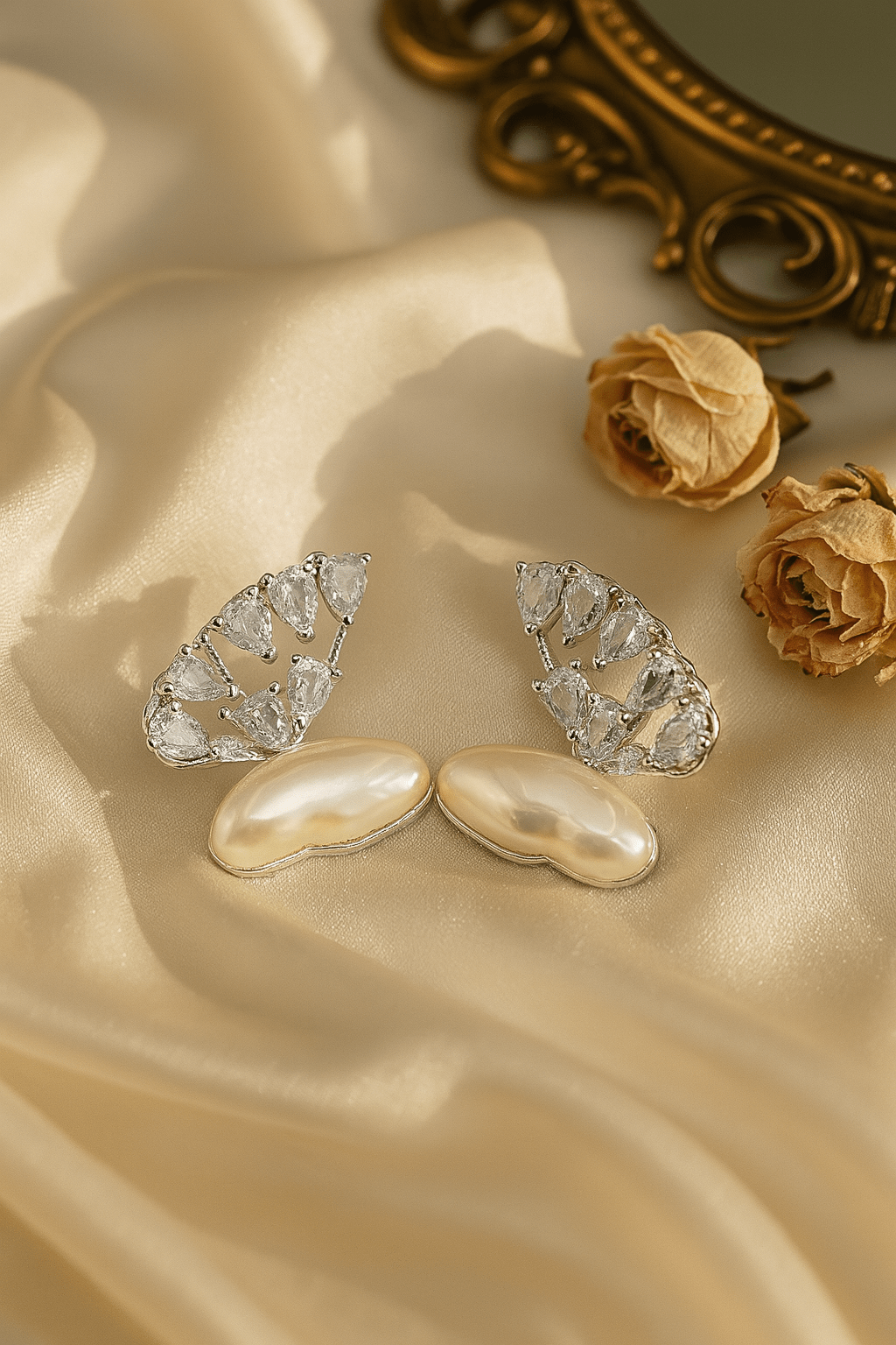 Baroque Flare Crystal Earrings - Maxiblink