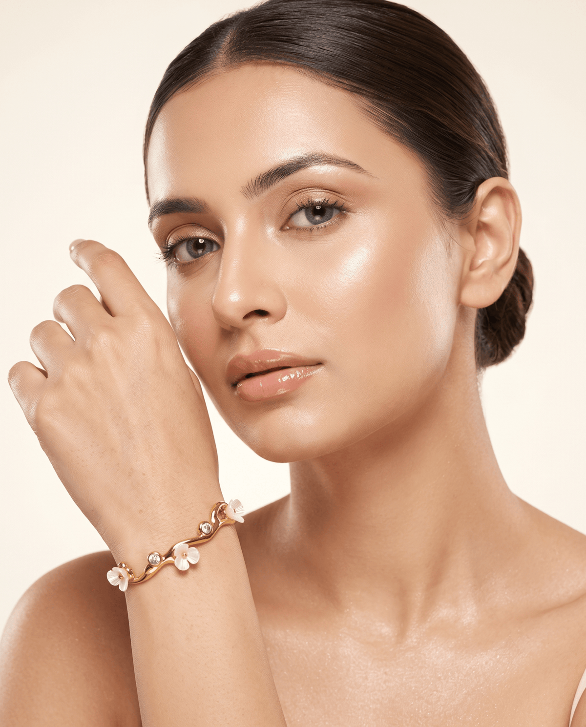 Blossom Branch Open Cuff Bracelet - Maxiblink