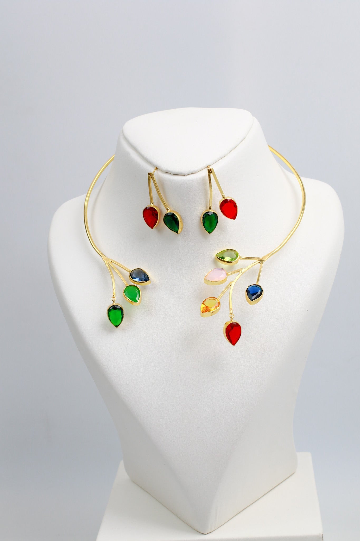 Branch Leaf Multistone Hansuli Necklace With Earrings | Brass Anti Tarnish | Lightweight - Maxiblink