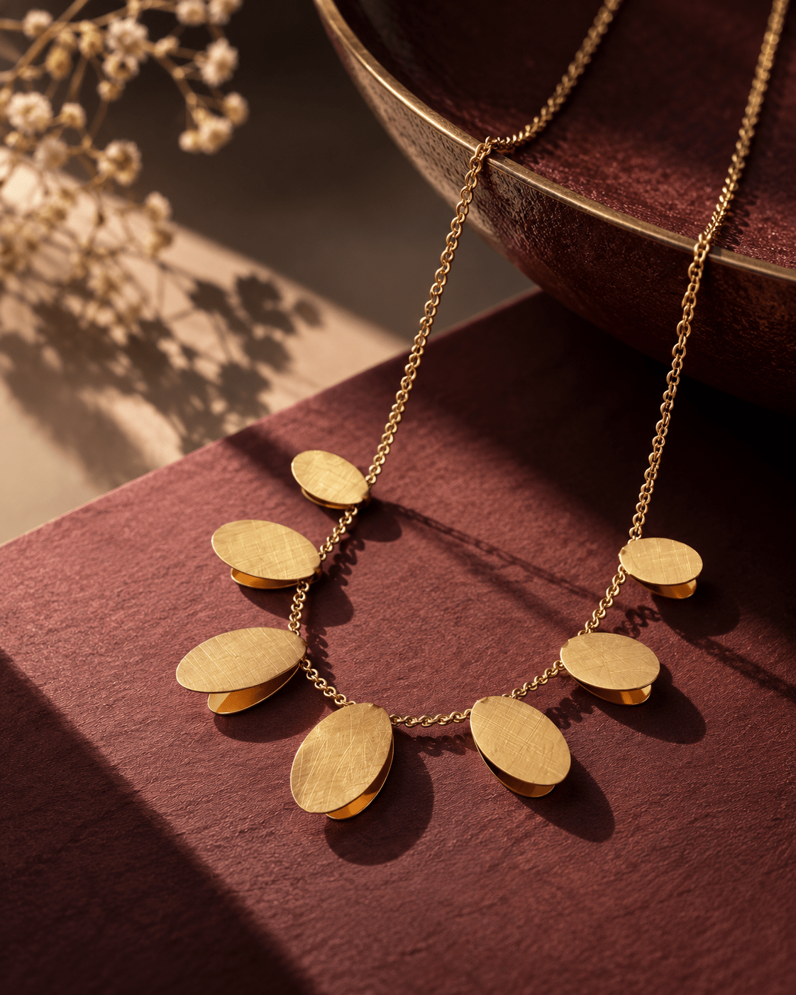 Brushed Gold Disc Dangle Necklace - Maxiblink