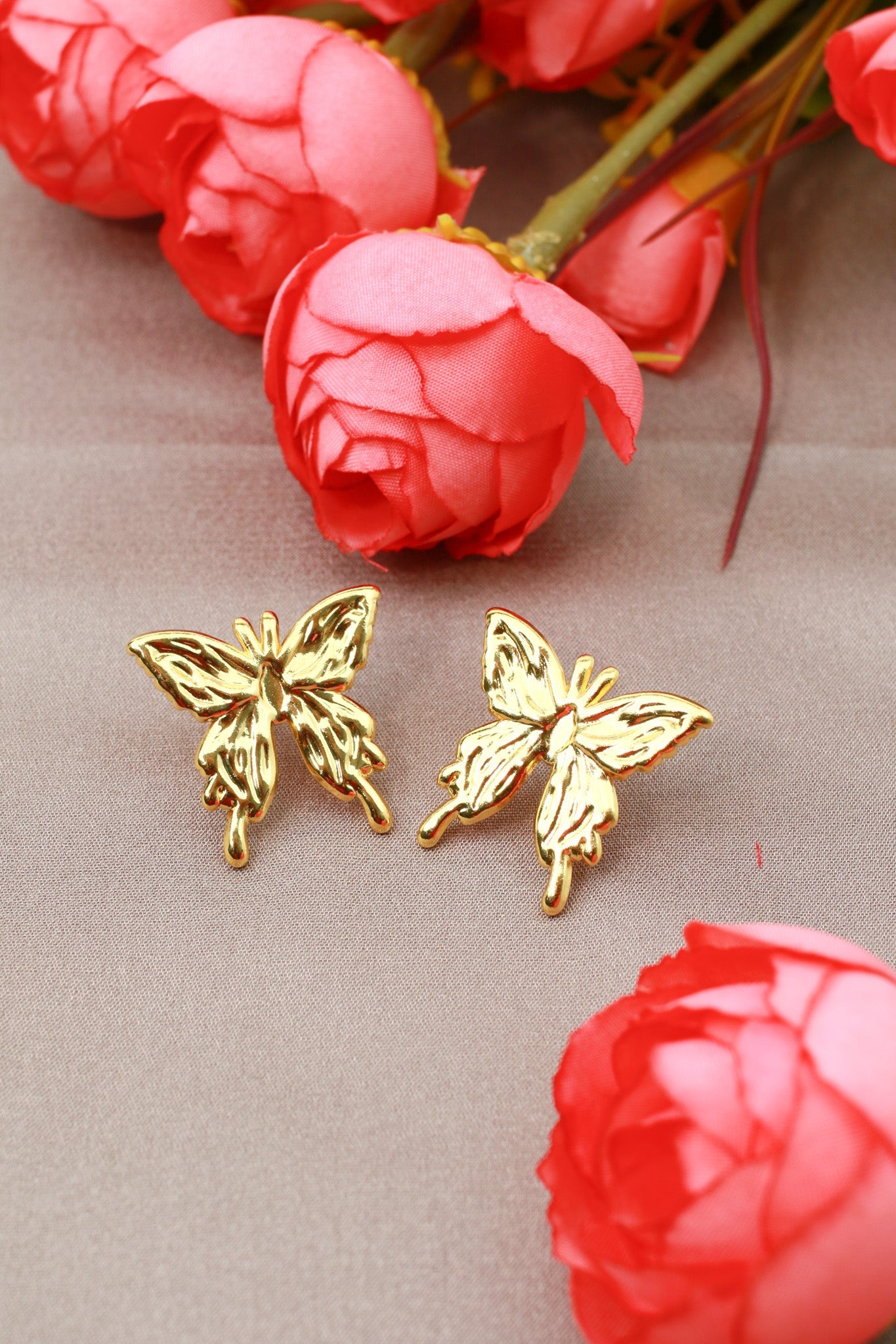 Butterfly Stud Earrings – 18K Gold Plated - Maxiblink