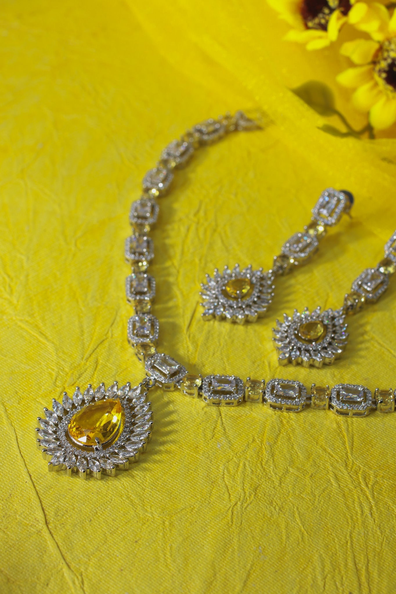 Citrine Sunburst Bridal Necklace Set - Maxiblink