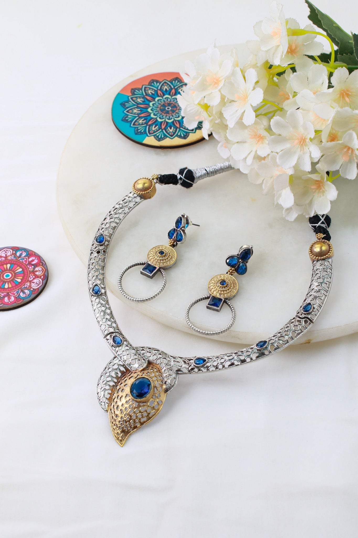 Classic Blue Silver Statement Pendant Necklace Set - Maxiblink
