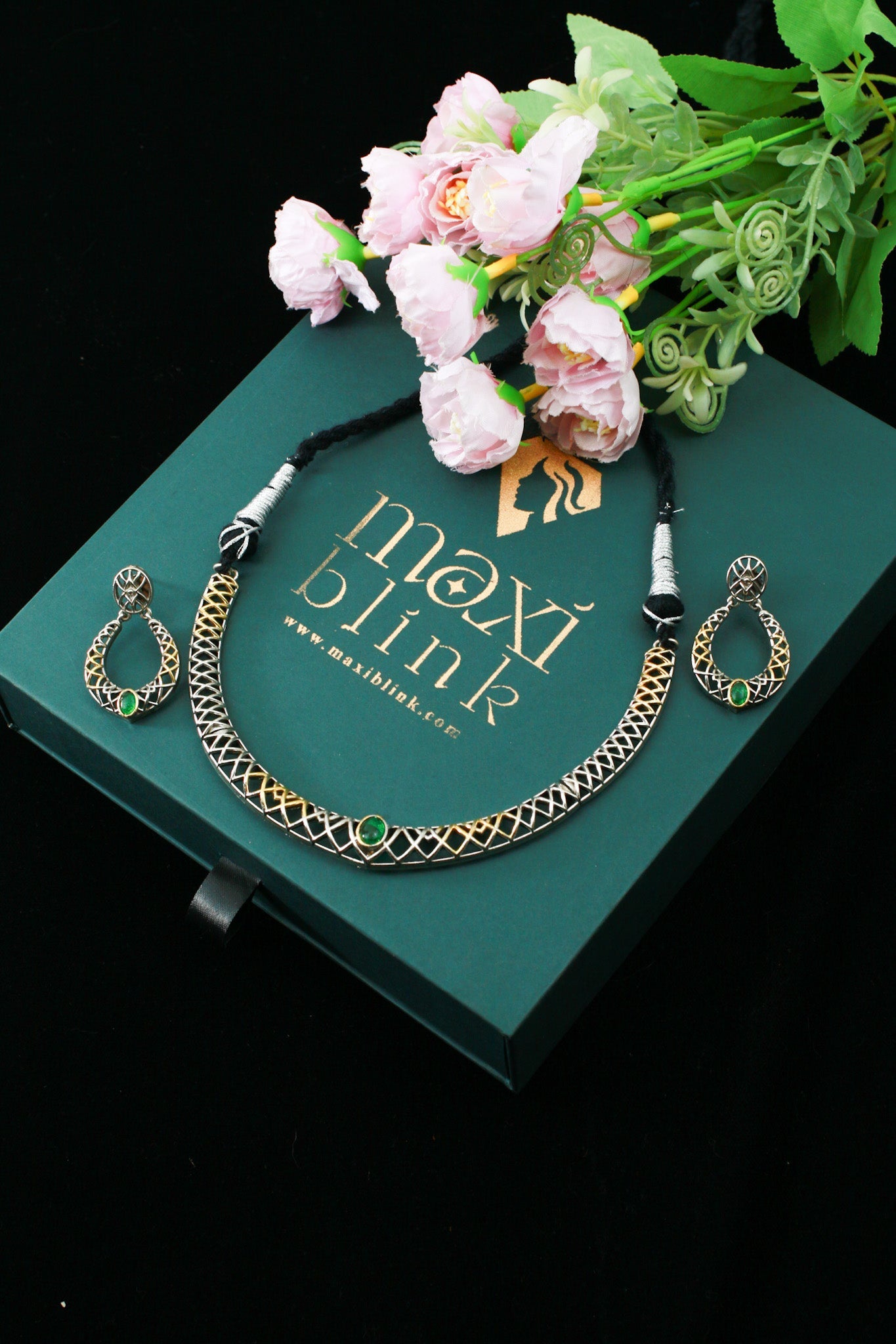 Classic Green Silver Lattice Collar Necklace Set - Maxiblink