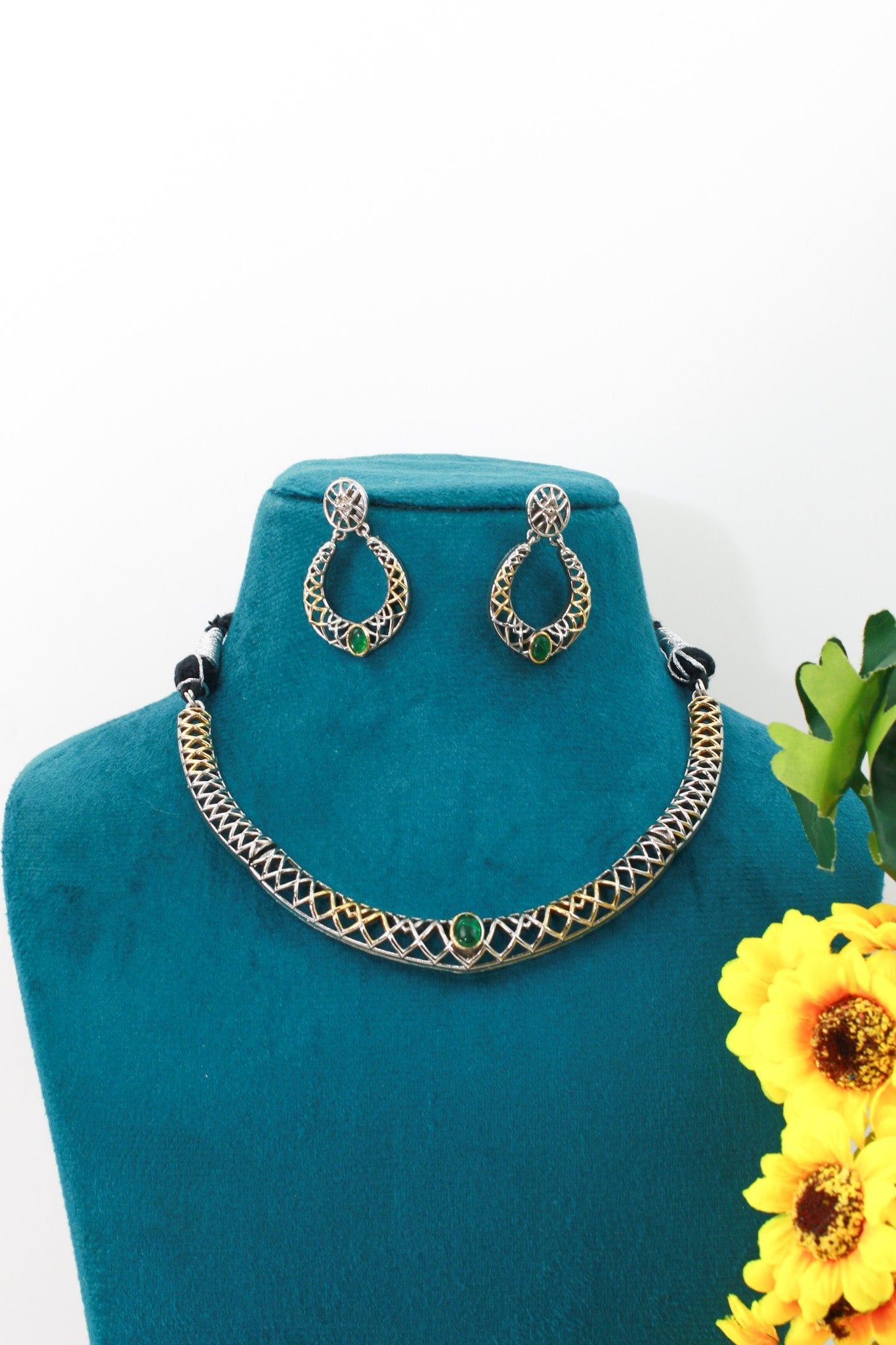 Classic Green Silver Lattice Collar Necklace Set - Maxiblink