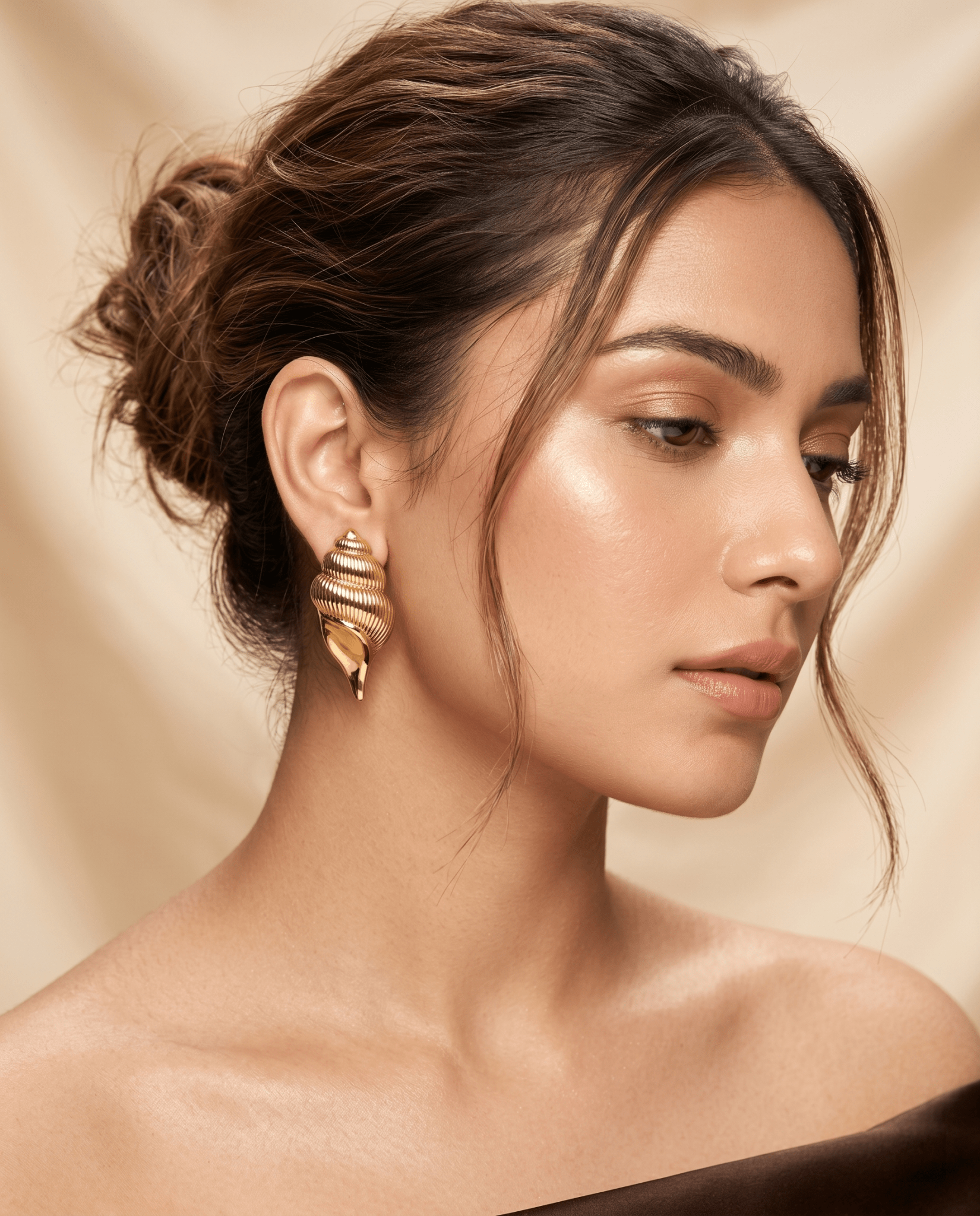 Conch Shell Stud Earrings – 18K Gold Plated - Maxiblink