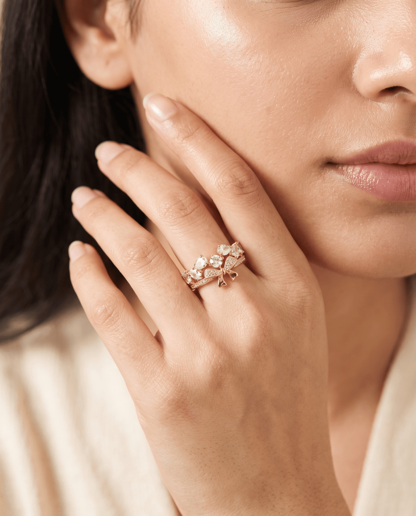 Crystal Bow Cluster Ring in 18K gold-plated stainless steel — MaxiBlink