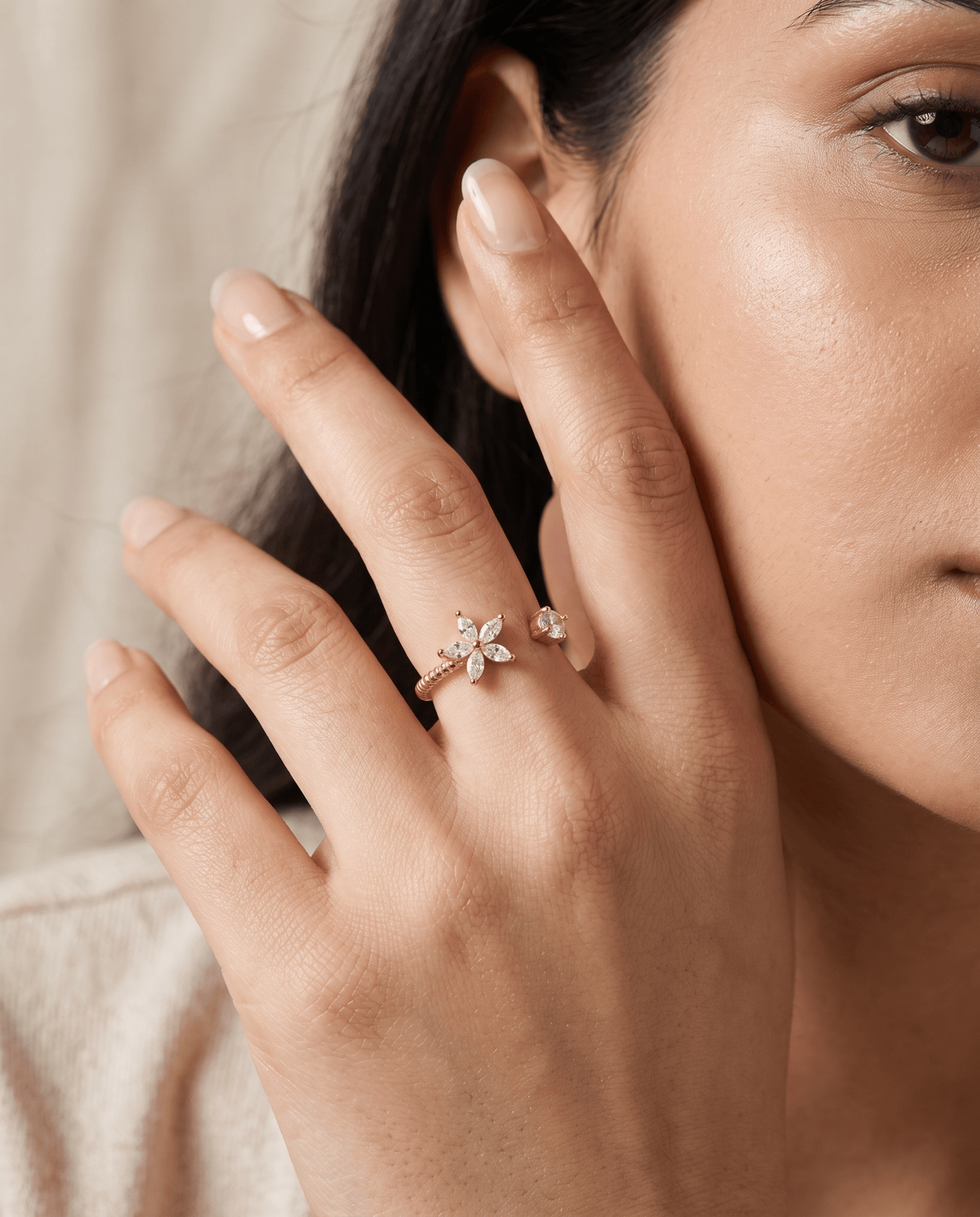 Crystal Flower & Solitaire Rope Band Ring in 18K gold-plated stainless steel — MaxiBlink