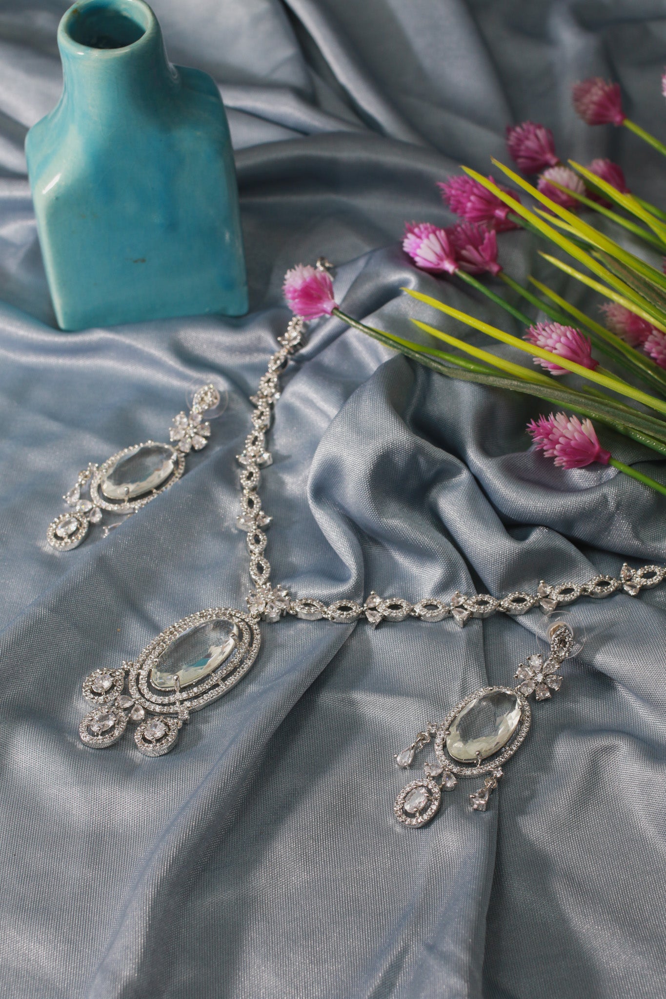 Crystal Regal Emerald - Cut Necklace Set - Maxiblink