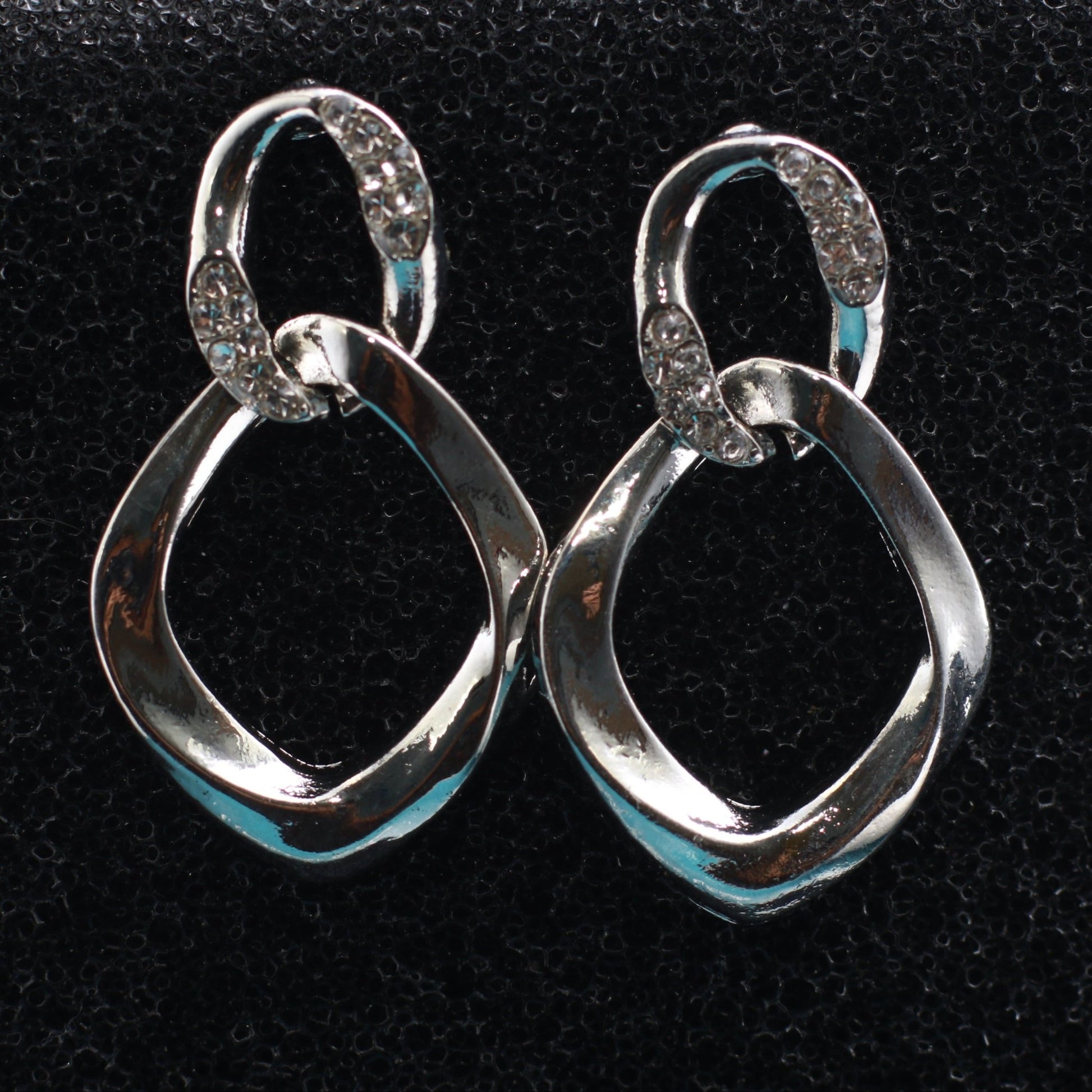Double Hoop Metallic Statement Earrings - Maxiblink
