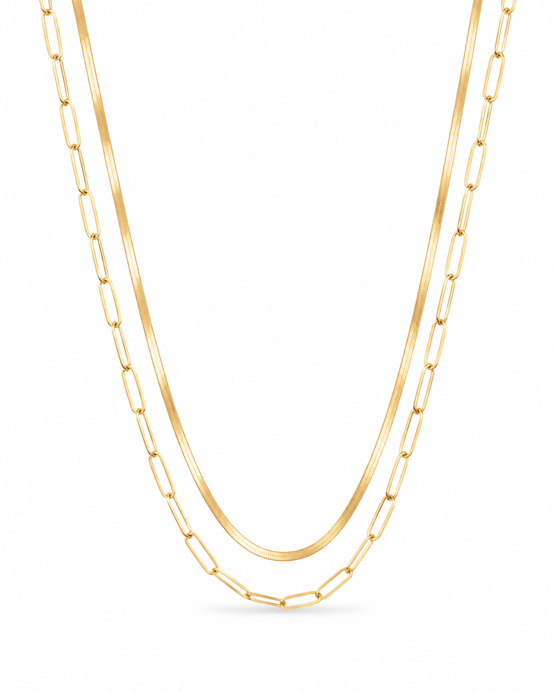 Double layer paperclip and snake chain necklace, 18K gold plated – close-up detail