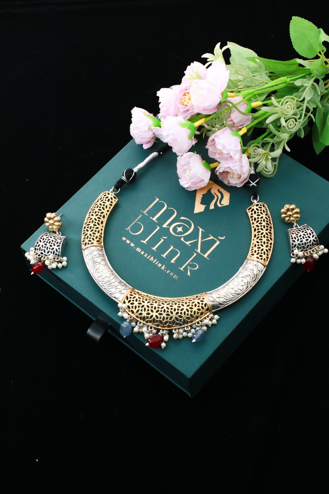 Elegant Dual - Tone Filigree Pearl Drop Hansli Necklace Set - Maxiblink